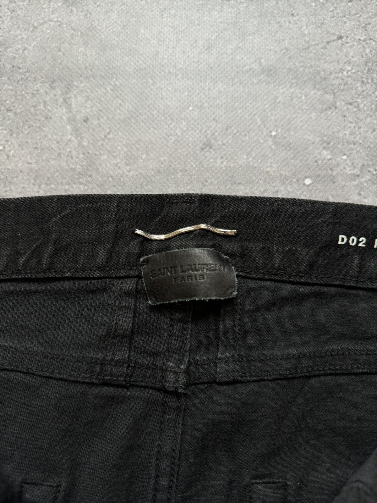 Saint Laurent Paris Saint Laurent 2015 D02 Japan Slim Distressed Jeans Pants Size US 31 - 7 Thumbnail