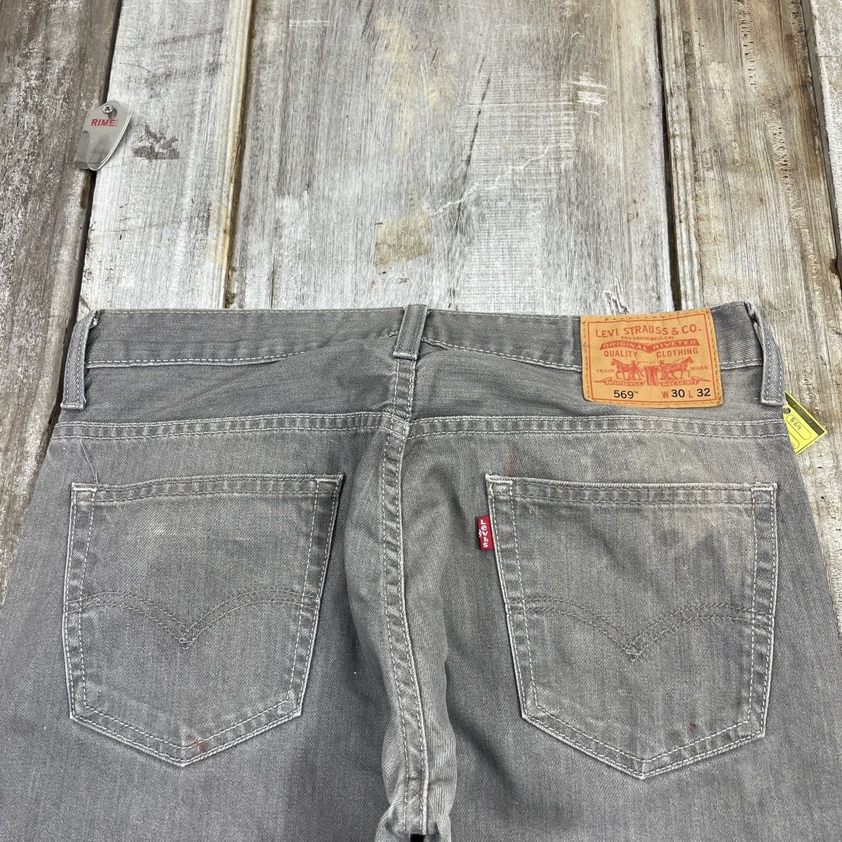 Levi's Vintage Levis 569 Gray Faded Jeans WC 271 Size US 32 / EU 48 - 4 Thumbnail