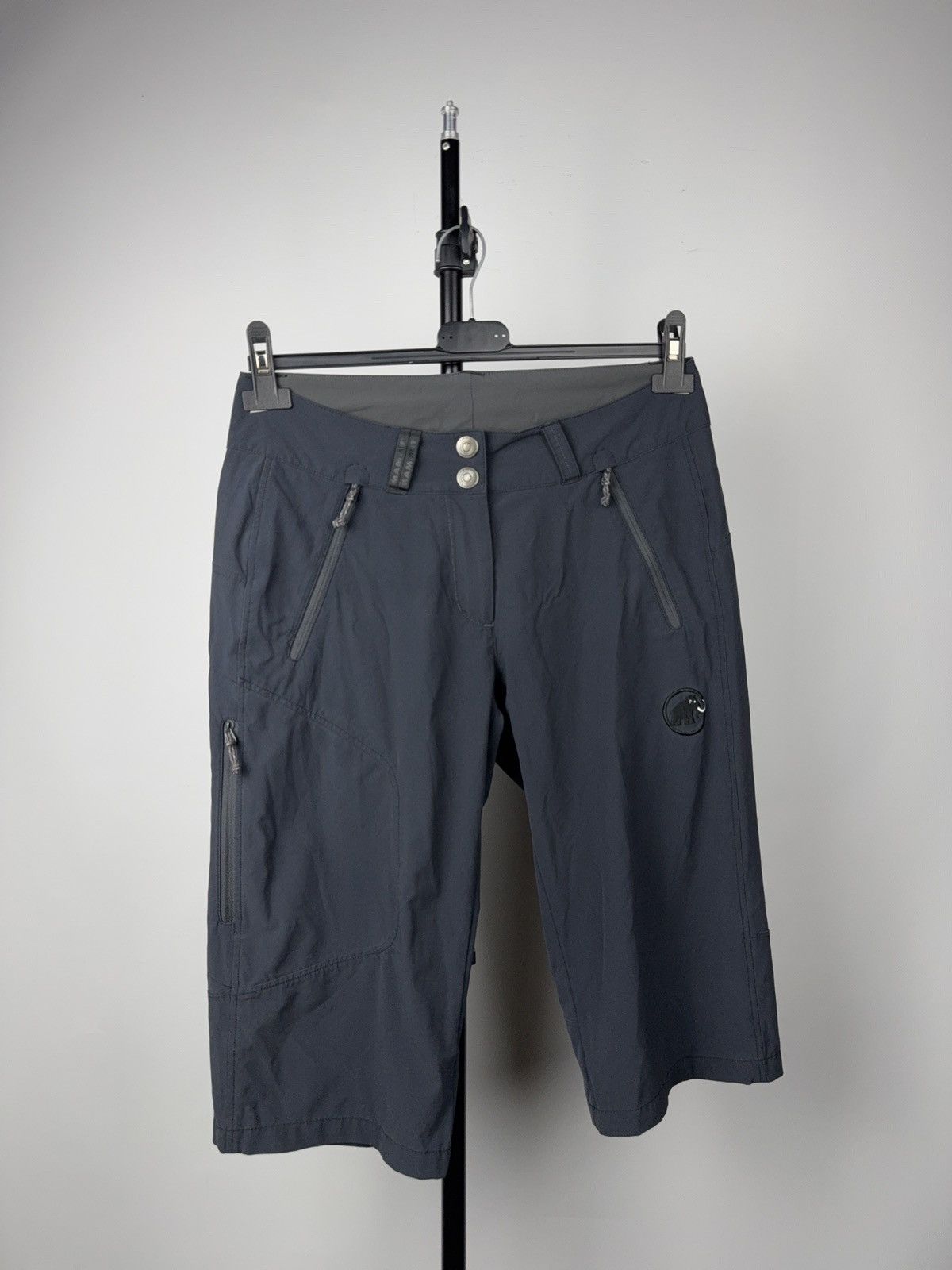 Mammut Mammut Women’s Trekking Softshell Performance Shorts 38 Size 28" / US 6 / IT 42 - 1 Thumbnail