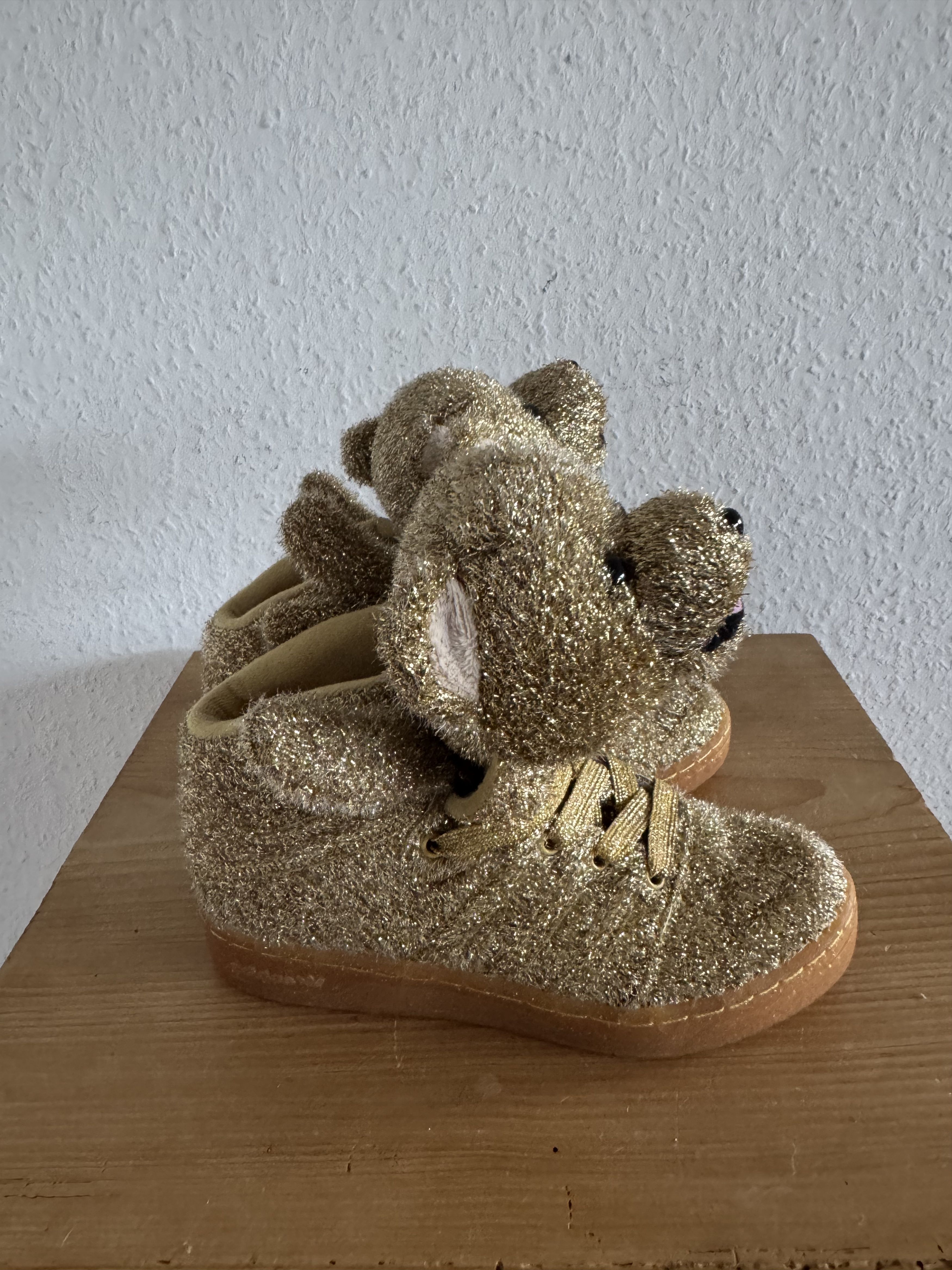 Adidas × Jeremy Scott Gold Teddy Bear Sneakers Size US 5.5 / IT 35.5 - 6 Thumbnail