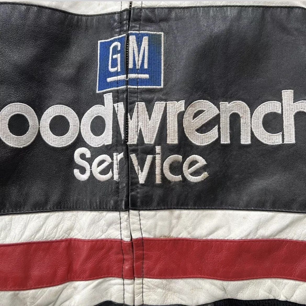 Chase Authentics × NASCAR × Vintage Vintage NASCAR Dale Earnhardt Leather Jacket Size US XL / EU 56 / 4 - 5 Thumbnail