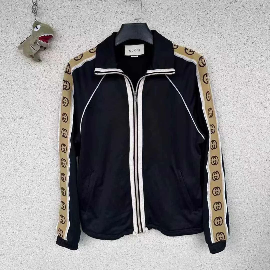 Gucci Gucci Logo Stripe Jacket Size XS / US 0-2 / IT 36-38 - 1 Thumbnail