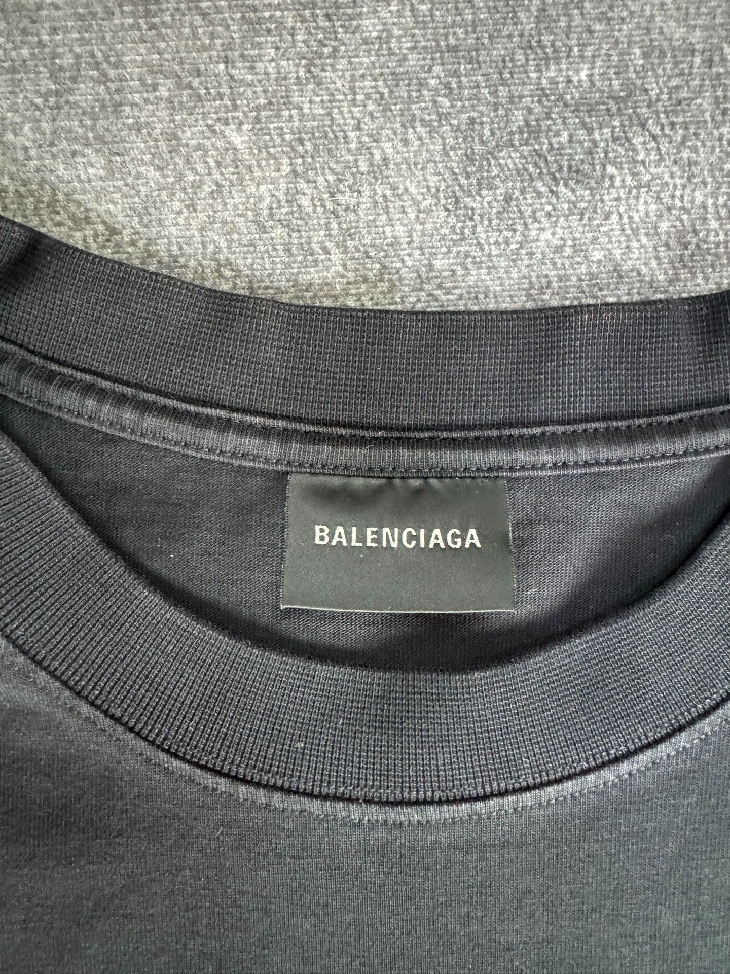 Balenciaga Balenciaga PARIS Urban Collection Medium Short Sleeve 2501- Size US M / EU 48-50 / 2 - 3 Thumbnail