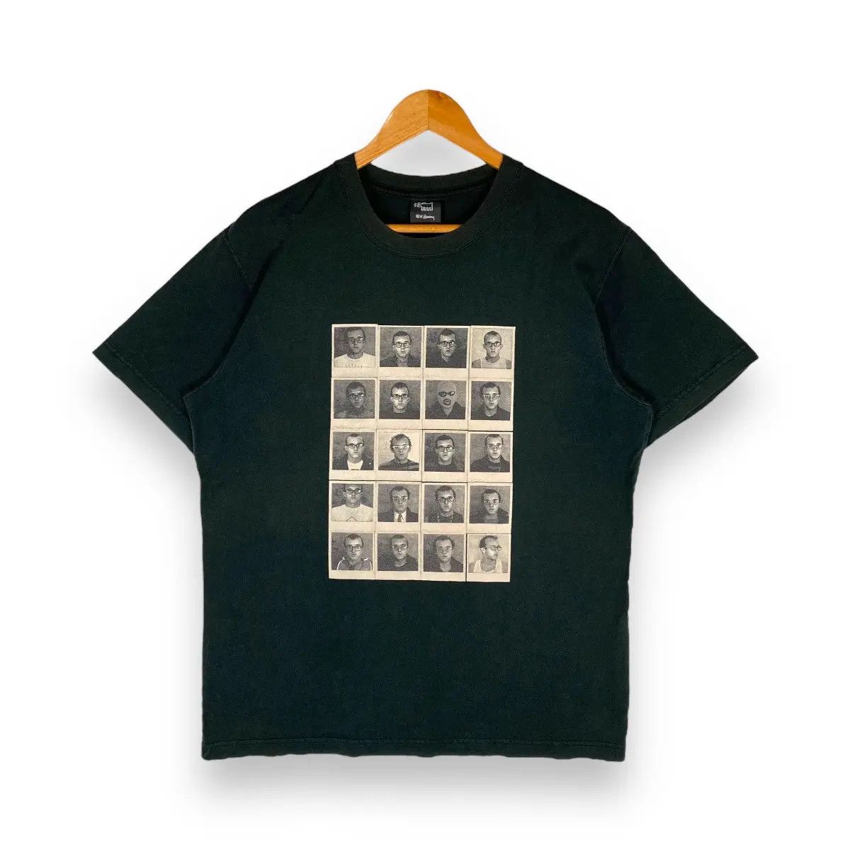 Keith Haring KEITH HARING Self Portraits Polaroids Graphic Tee Size US L / EU 52-54 / 3 - 1 Thumbnail