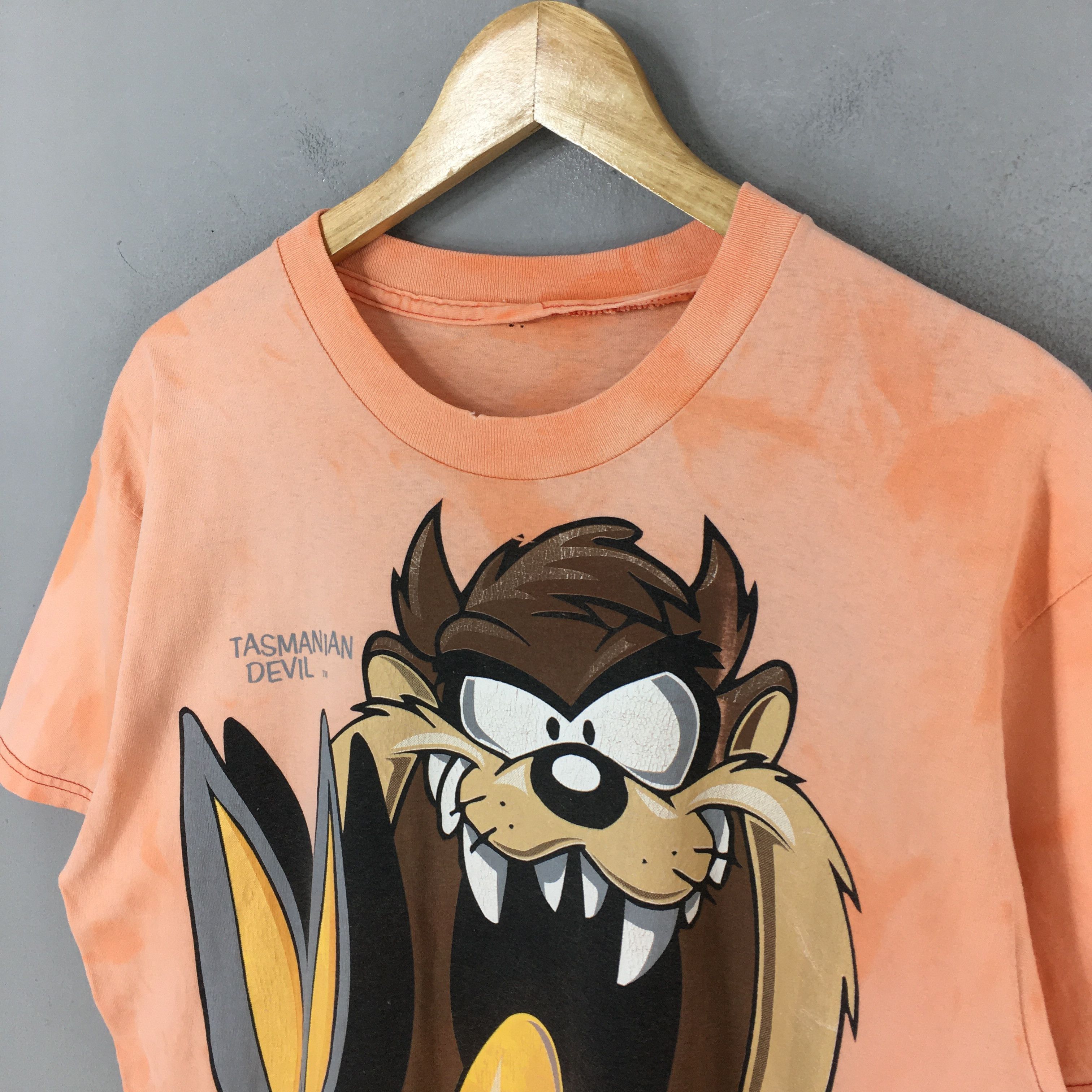Disney Vintage Looney Tunes Tasmanian Devil Bugs Bunny Tee Size US M / EU 48-50 / 2 - 3 Thumbnail