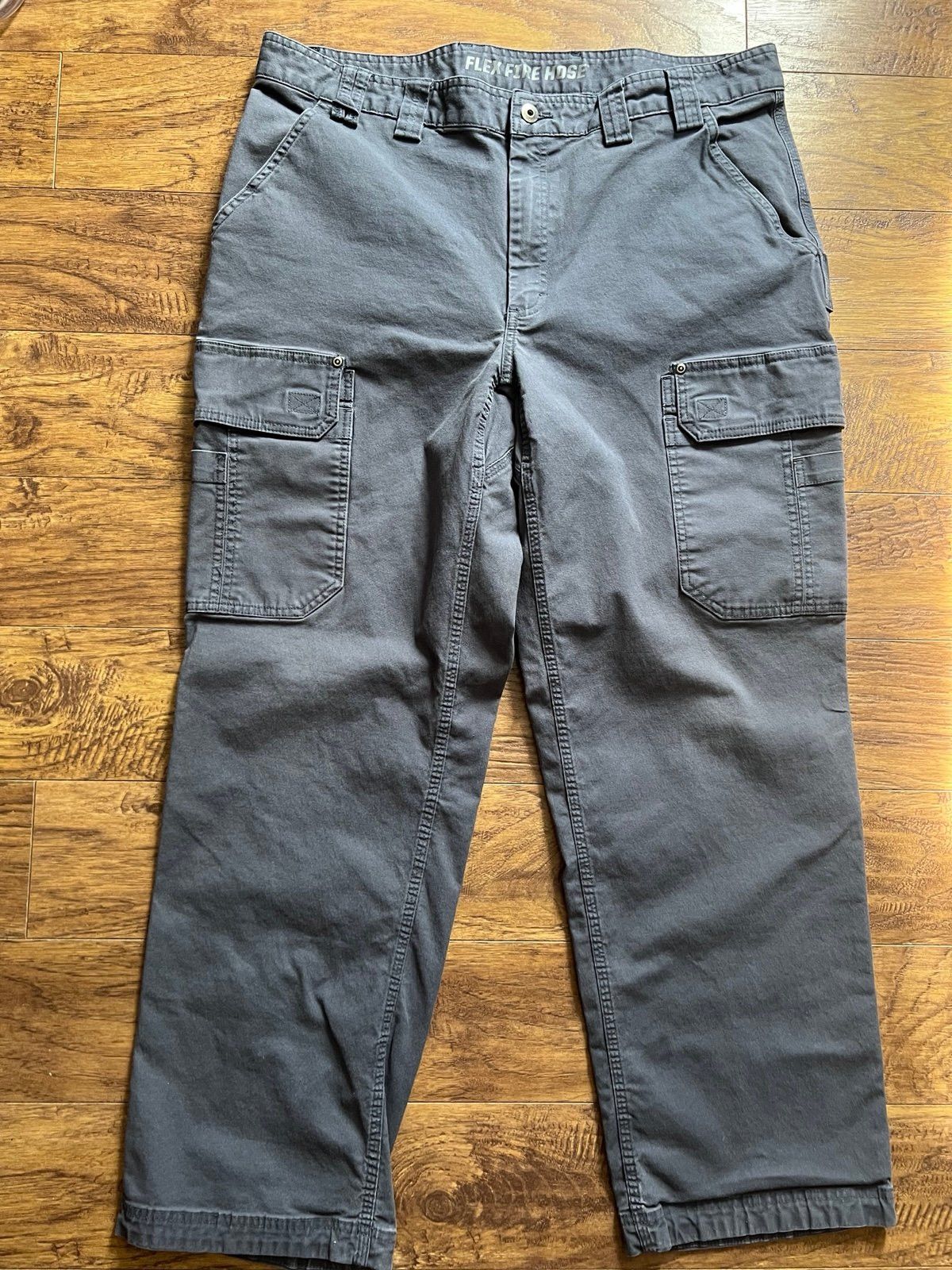 Duluth Trading Company Men's DuluthFlex Fire Hose Cargo Pants size 40/30 Size US 40 / EU 56 - 2 Thumbnail