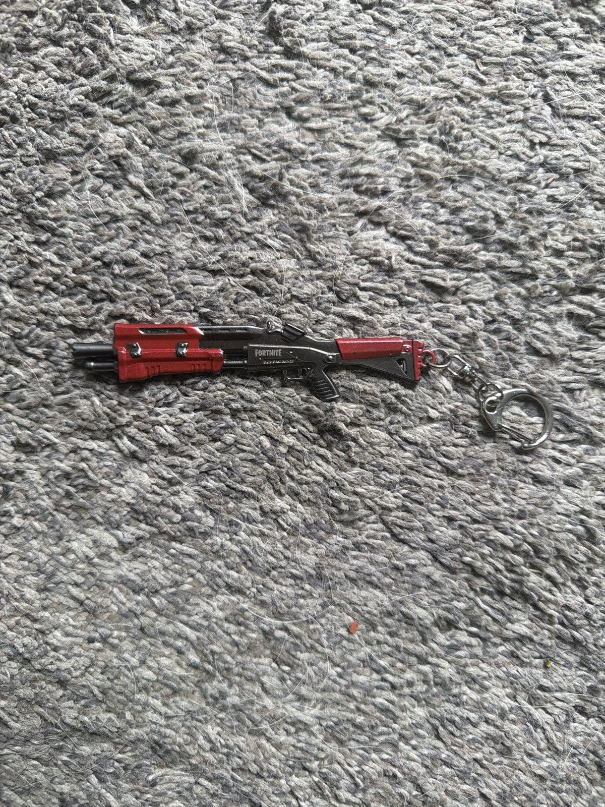 Hypebeast Epic China Fortnite Bossmerg-12 Die-Cast Keychain Size ONE SIZE - 1 Thumbnail
