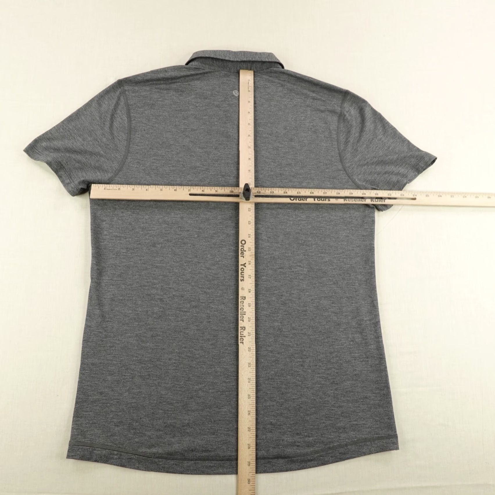 Lululemon Lululemon Polo Shirt Mens Large Gray Evolution Performance Golf Shirt Size US L / EU 52-54 / 3 - 5 Thumbnail