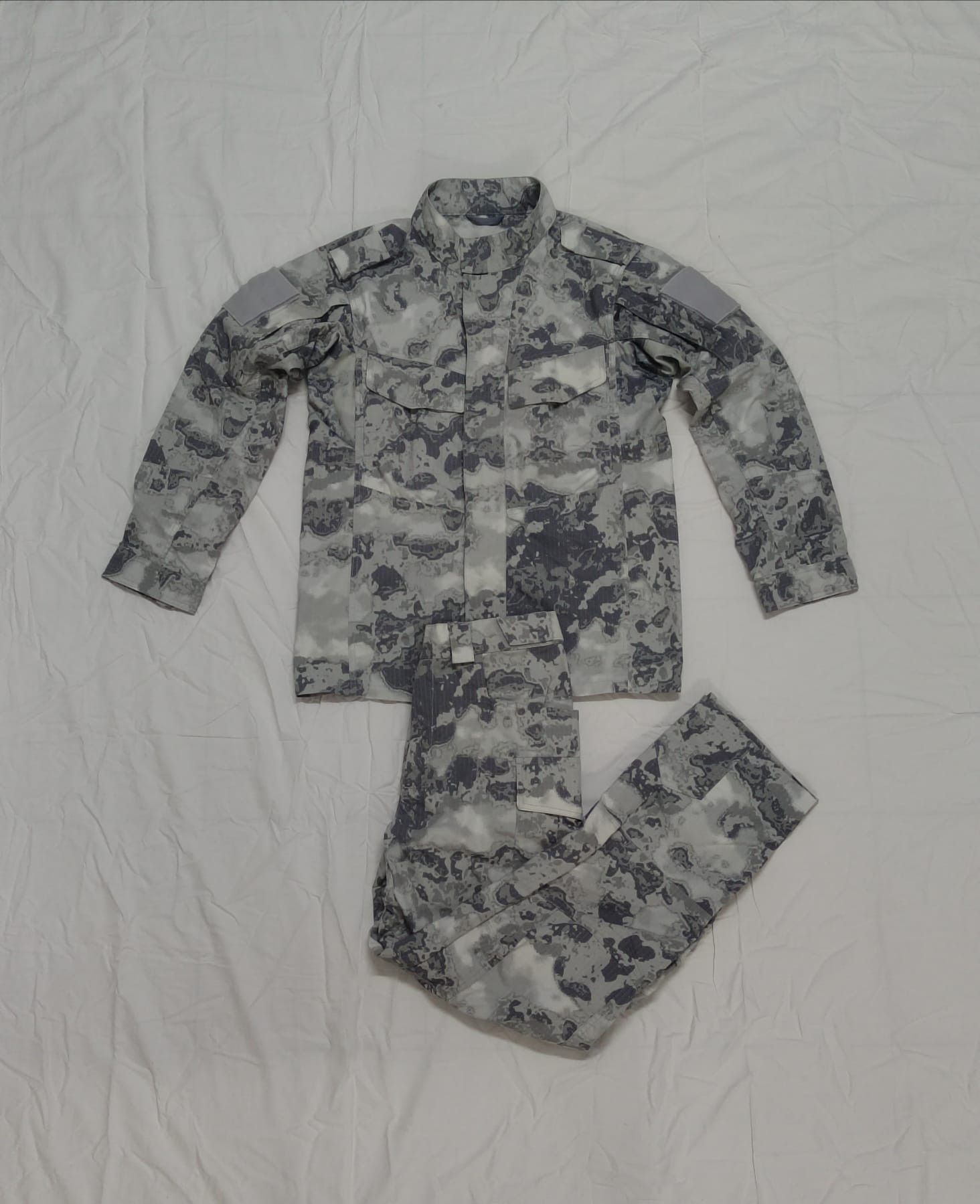 Vintage *EXTREMELY RARE!* Experimental Russian SSO uniform Size US M / EU 48-50 / 2 - 1 Thumbnail