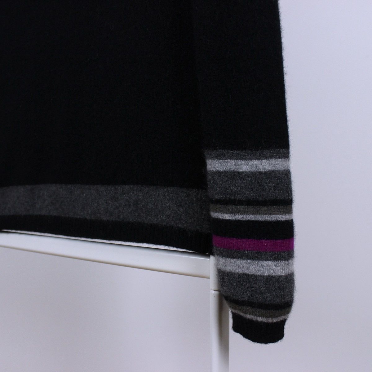 Etro Vintage Etro Milano Long Sleeve Polo Cashmere Jumper Size US M / EU 48-50 / 2 - 4 Thumbnail