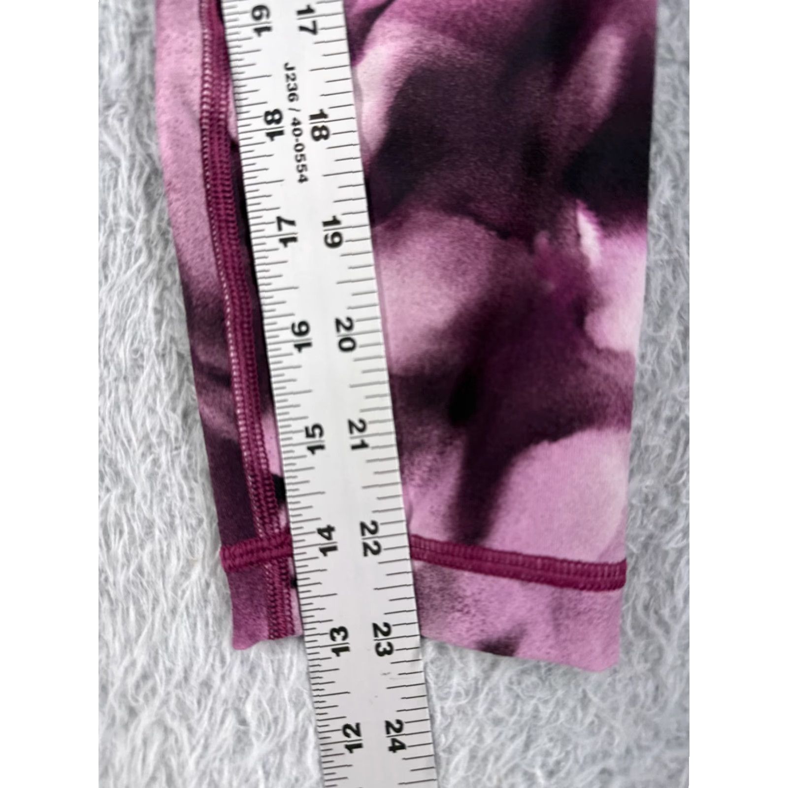 Lululemon Lululemon Pants Women 2 Pink Wunder Under Hi-Rise 7/8 Tight 25" Luxtreme W5AOVS Cropped Pockets Zip Pocket Yoga Luxtreme Womens 23 in Inseam Size 26" / US 2 / IT 38 - 6 Thumbnail