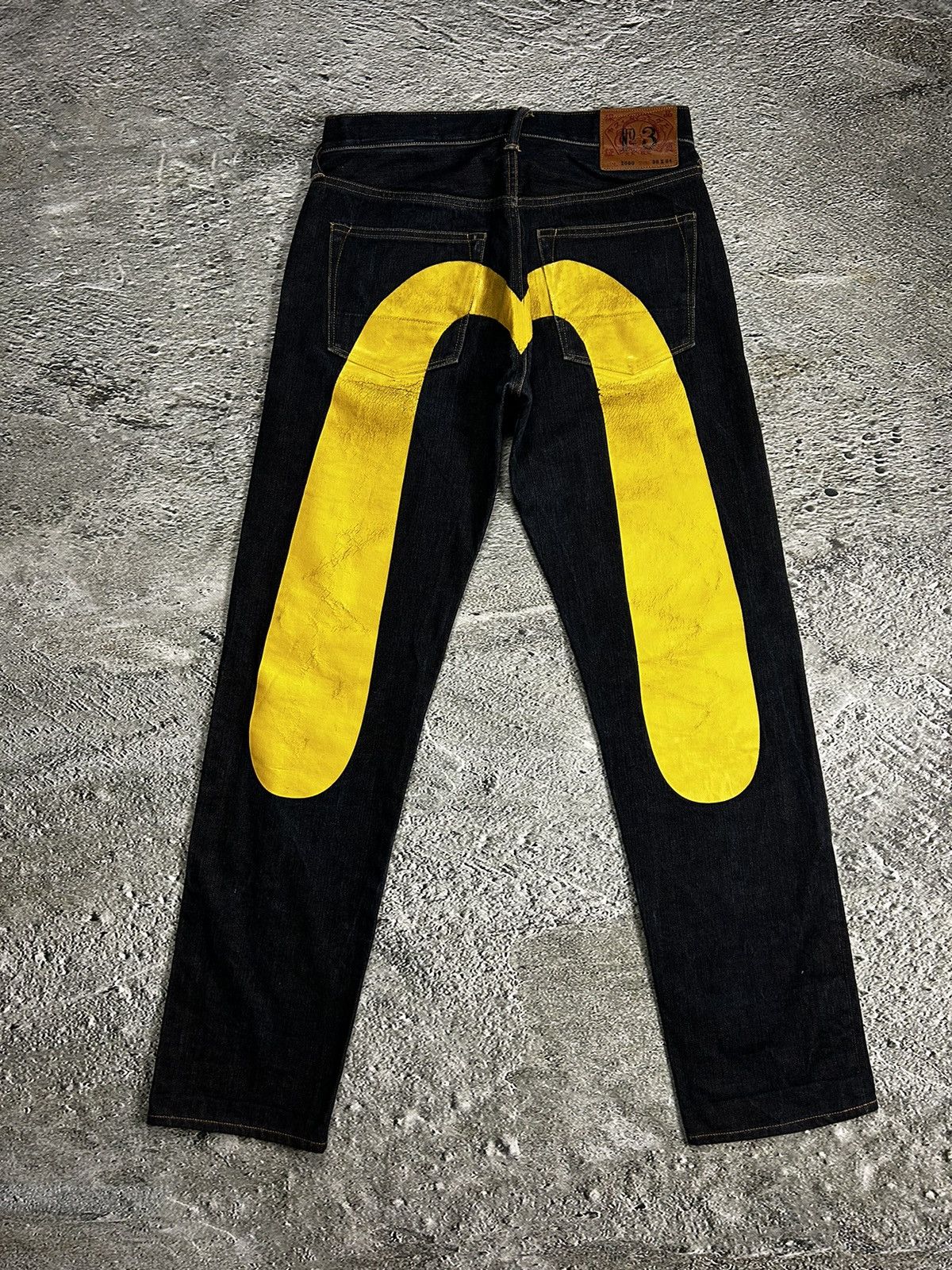 ジーンズ Evisu ネイビー イエロー ロゴ オイルステイン ロゴ ルーズ 