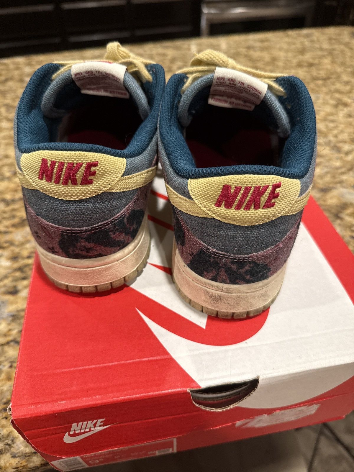 Nike Lemon Wash / Community Garden Nike Low Size US 9.5 / EU 42-43 - 5 Thumbnail