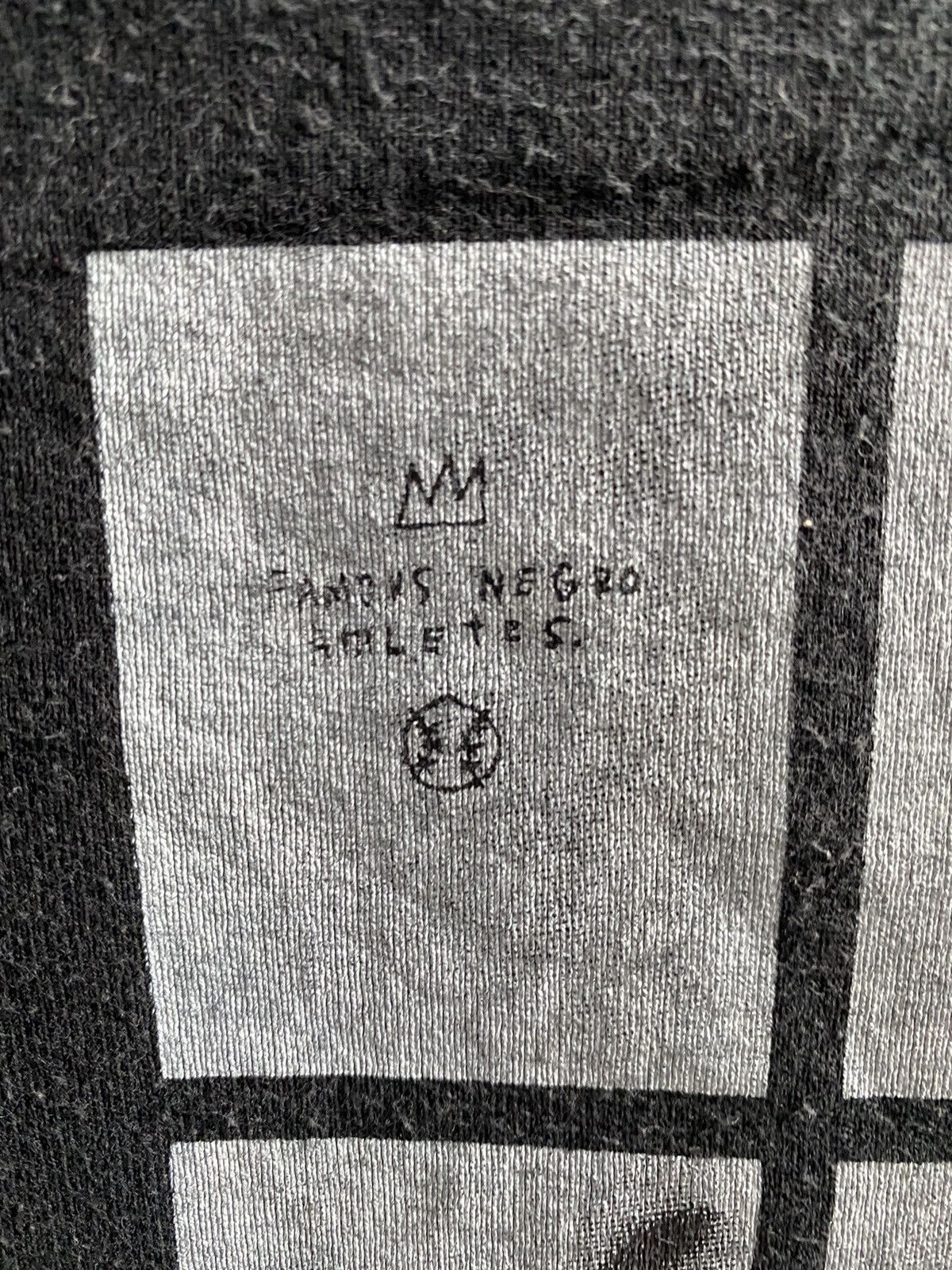 Jean-Michel Basquiat UNIQLO X JEAN MECHELLE BASQUIAT TSHIRT Size US L / EU 52-54 / 3 - 3 Thumbnail
