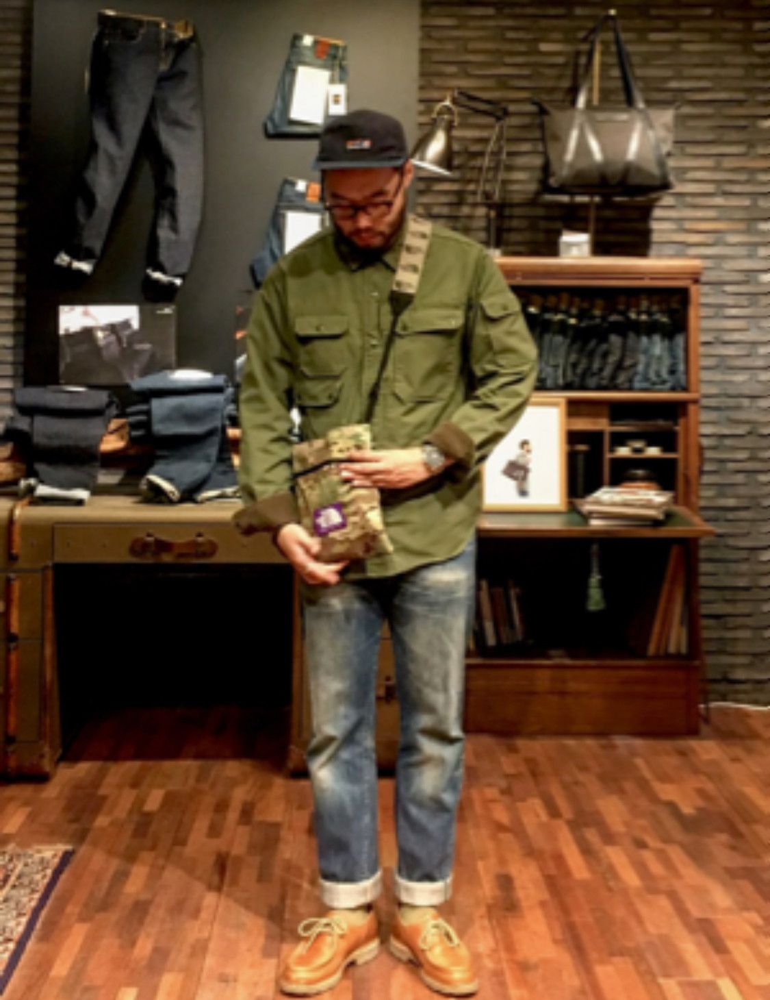 LVC × Levi's Vintage Clothing LVC BigE 47501-0175 Levi's Vintage Clothing Damage Jeans Size US 34 / EU 50 - 12 Thumbnail