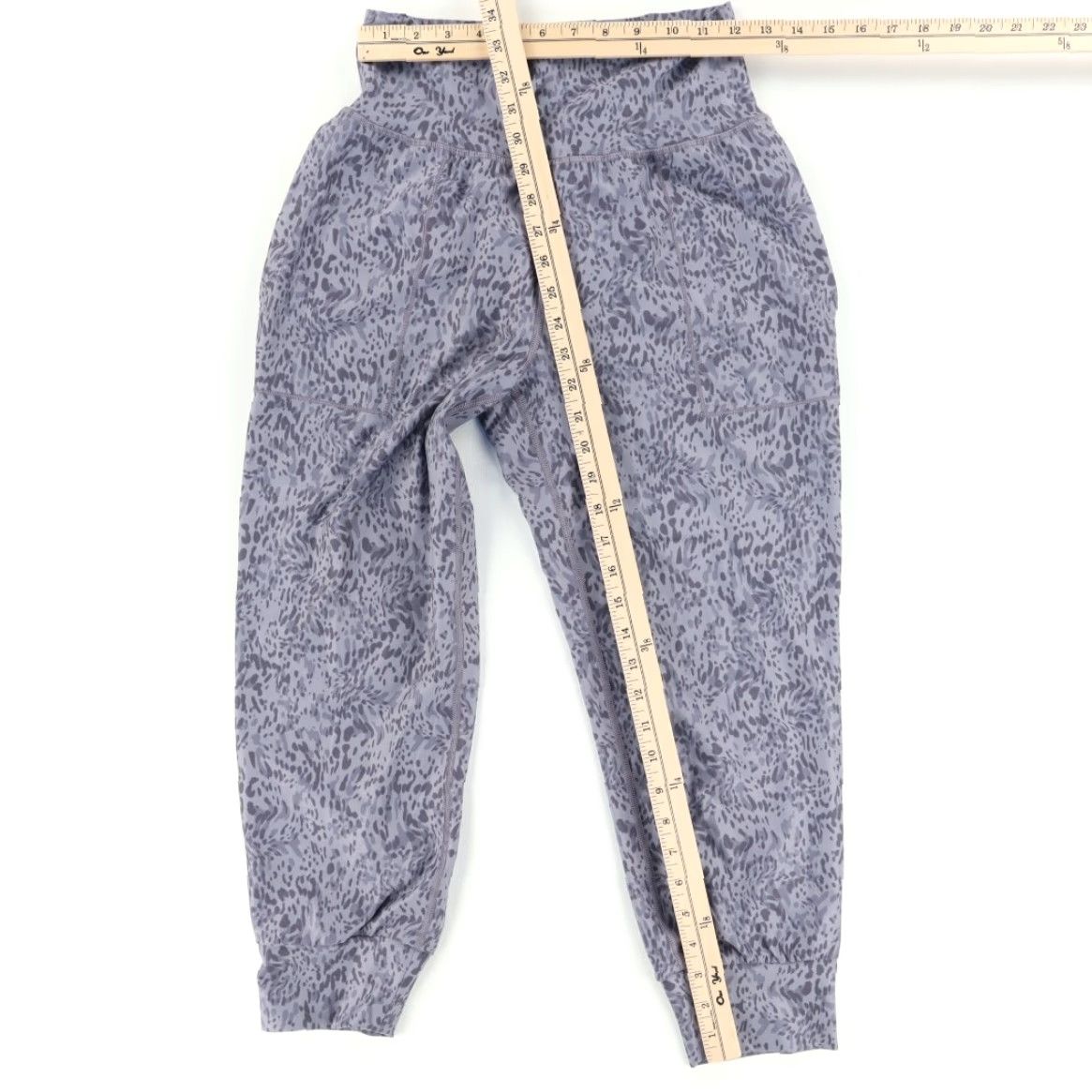 Athleta VINTAGE Athleta Salutation Crop Woven Jogger Purple Patterned Women's S Size 28" / US 6 / IT 42 - 3 Thumbnail