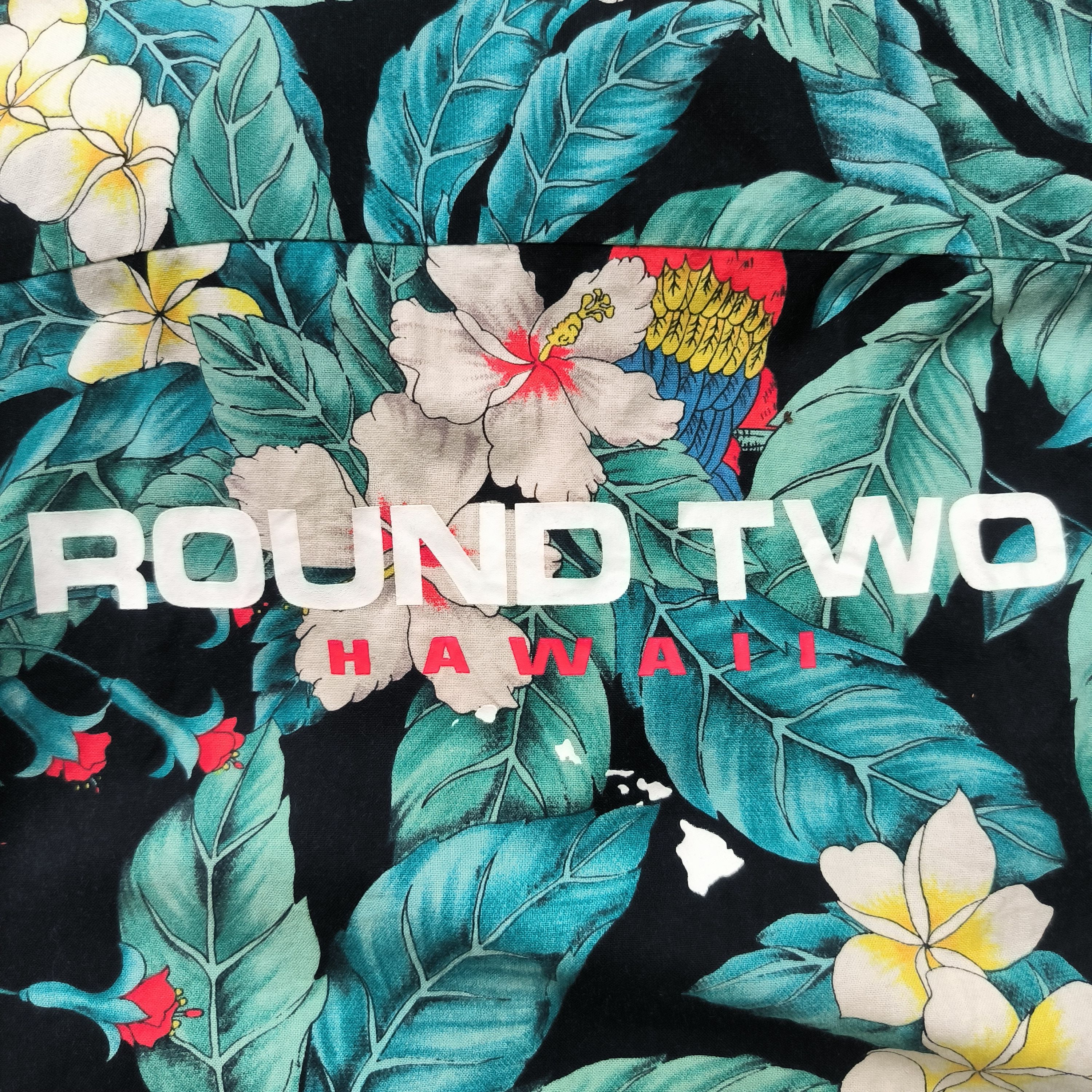 Japanese Brand Vintage Hawaiian Shirt Up-Cycled by Round Two Hawaii Size US XXL / EU 58 / 5 - 2 Thumbnail
