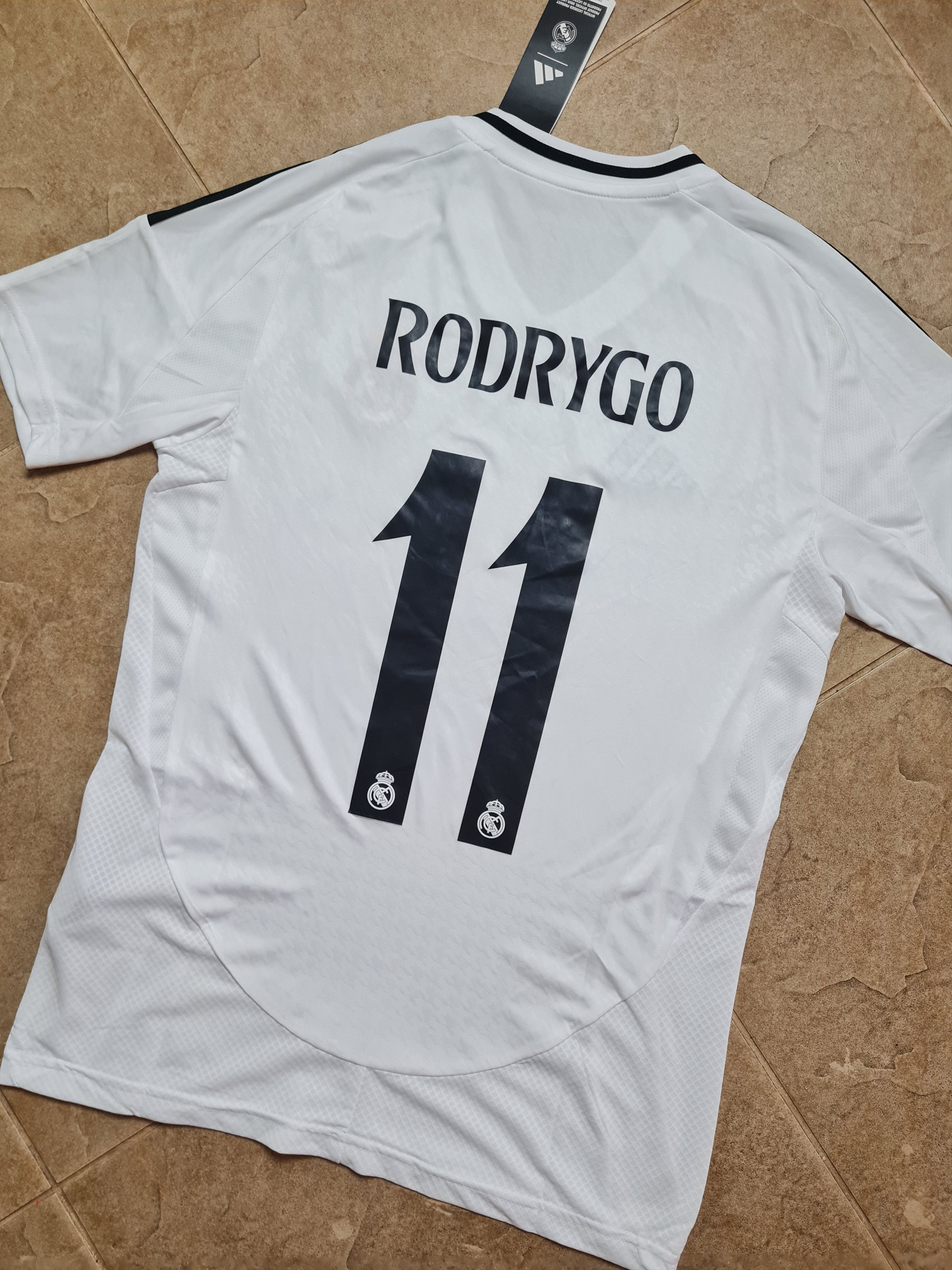 Adidas Adidas Real Madrid 2024-25 Home Shirt Rodrygo 11 IU5011 Size US S / EU 44-46 / 1 - 10 Thumbnail