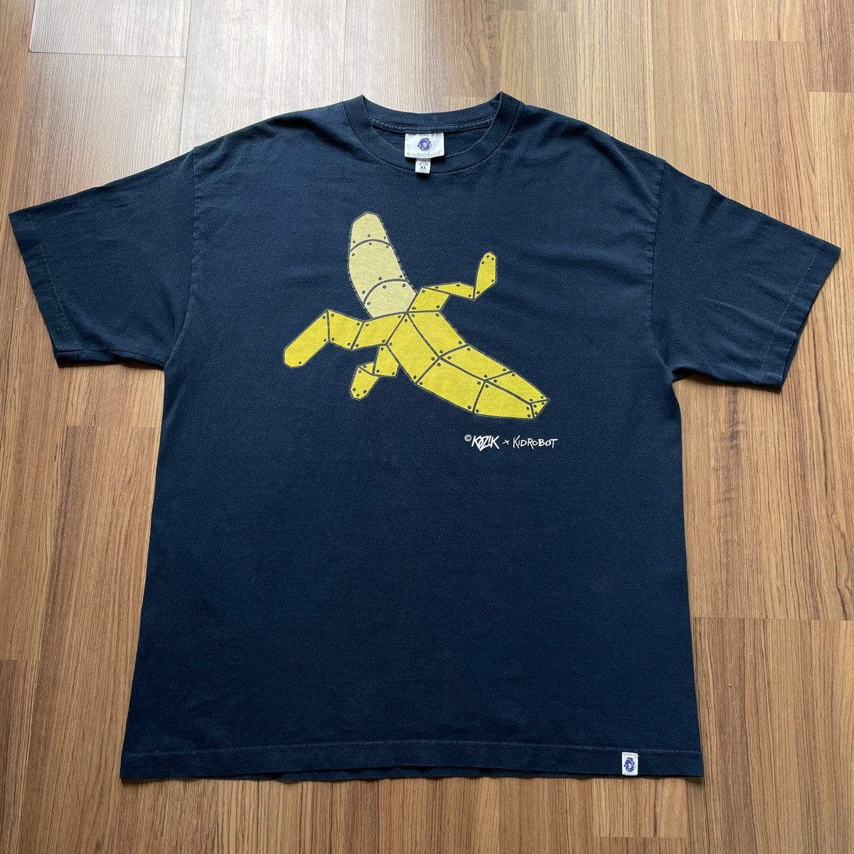 Kid Robot Frank Kozik x Kid Robot MECHA BANANA Art toy tee Size US XL / EU 56 / 4 - 2 Thumbnail