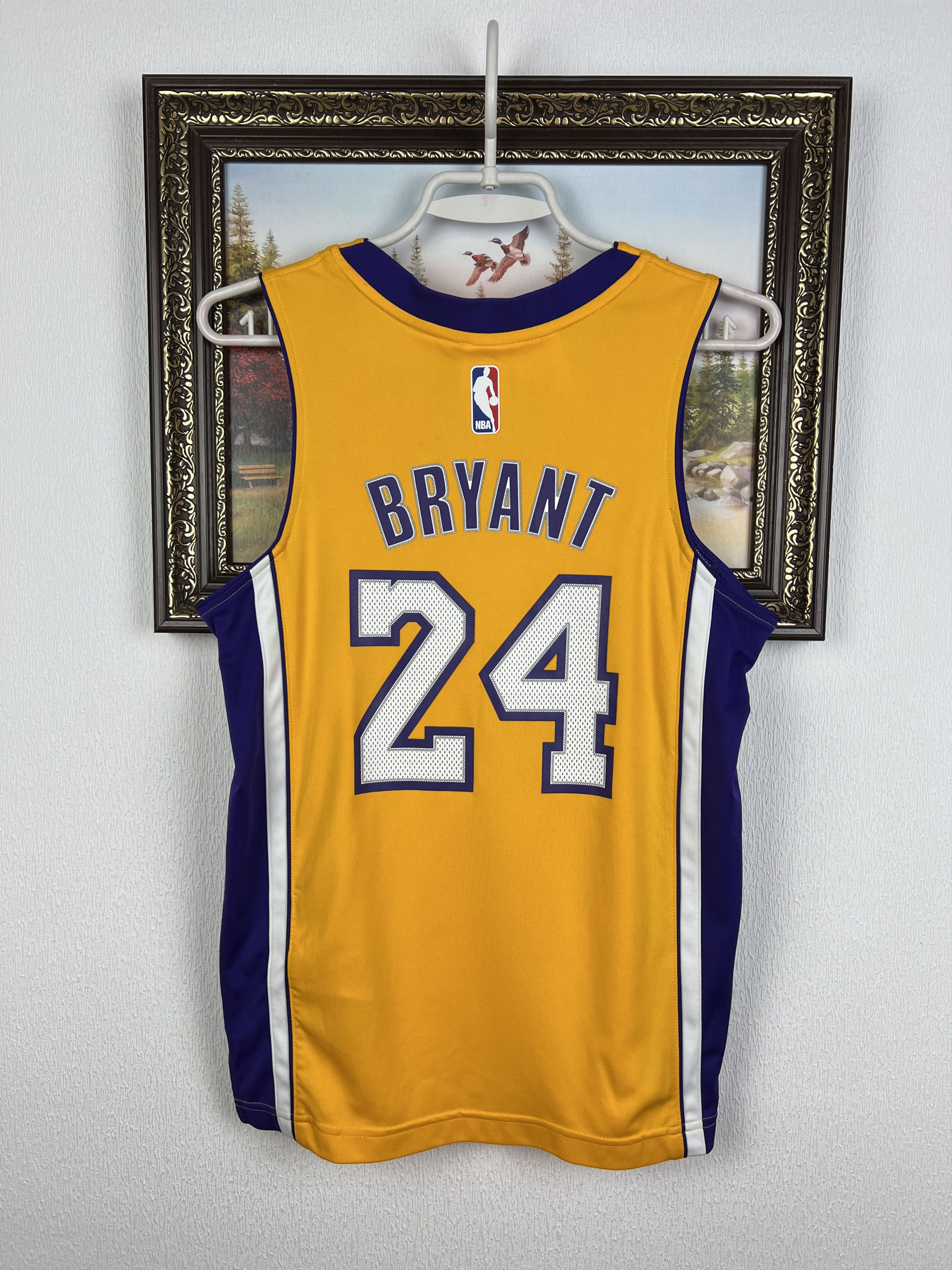 Adidas Los Angeles Lakers NBA Bryant Jersey Shirt Hype Size Boys M Size US XXS / EU 40 - 9 Thumbnail