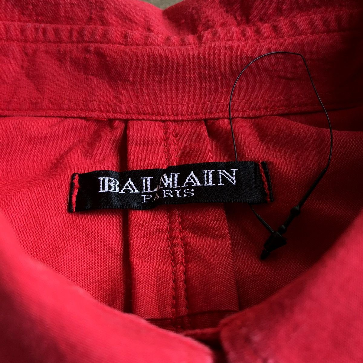 Balmain 🇫🇷 Balmain Paris Red Button Down “B” Patch Logo Luxury Size US M / EU 48-50 / 2 - 14 Thumbnail