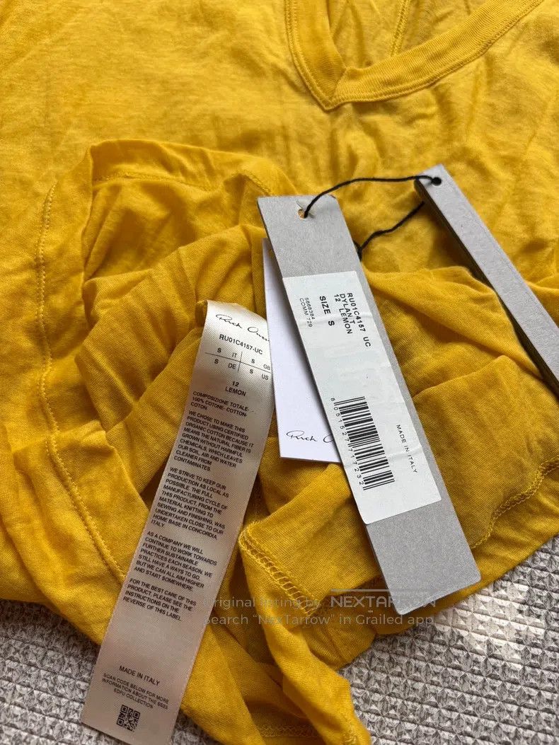 Rick Owens Rick Owens Deep V-neck sleeveless vest Size US S / EU 44-46 / 1 - 5 Thumbnail