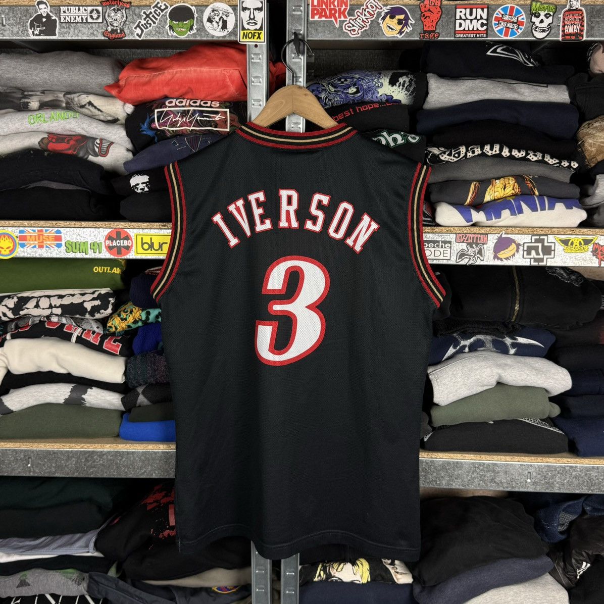Champion × NBA × Vintage PHILADELPHIA 76ERS SIXERS JERSEY NBA # 3 ALLEN IVERSON Size US M / EU 48-50 / 2 - 2 Thumbnail