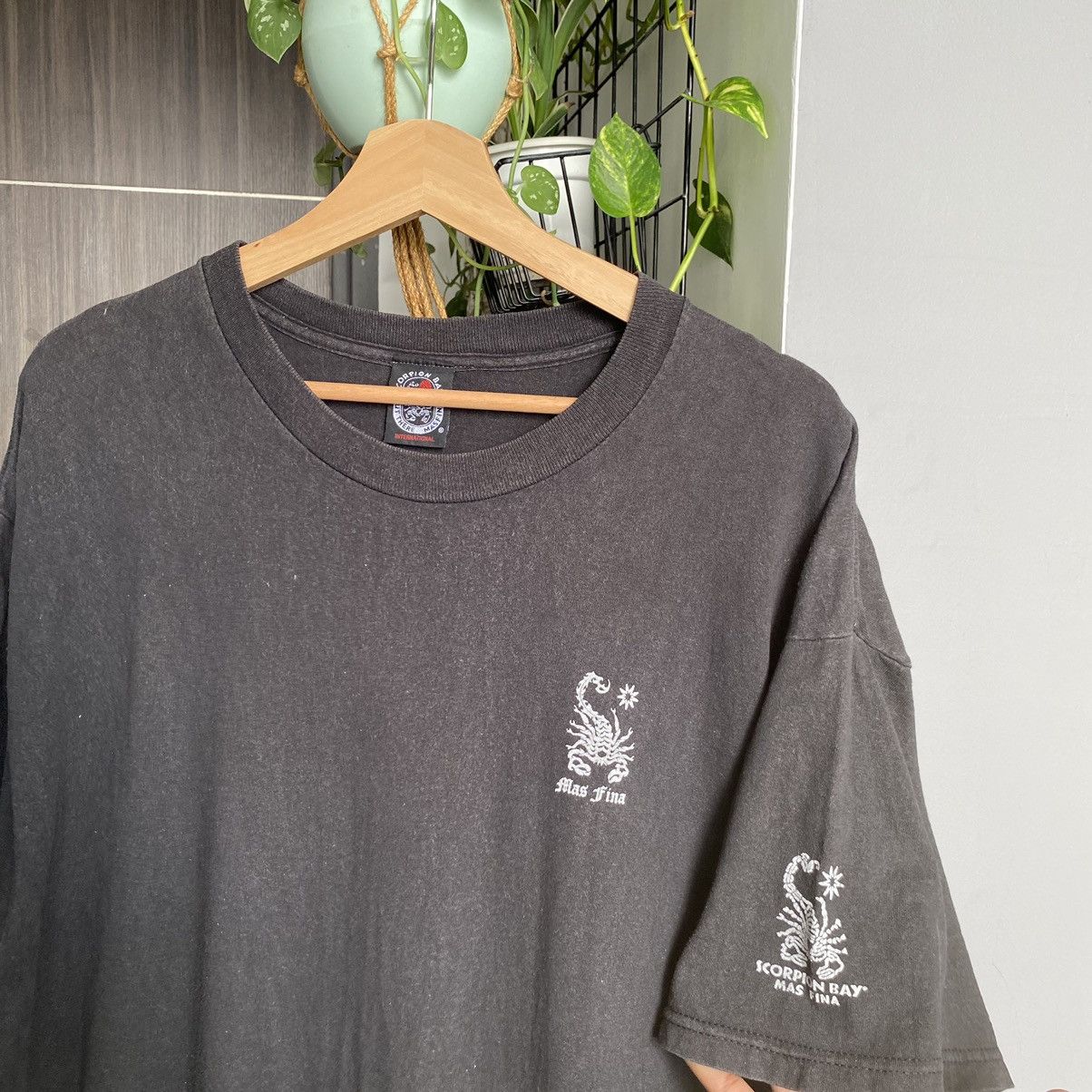 Vintage Thrashed Faded Vintage 90s Scorpion Bay Surfboard ERD GRUNGE Size US XL / EU 56 / 4 - 3 Thumbnail