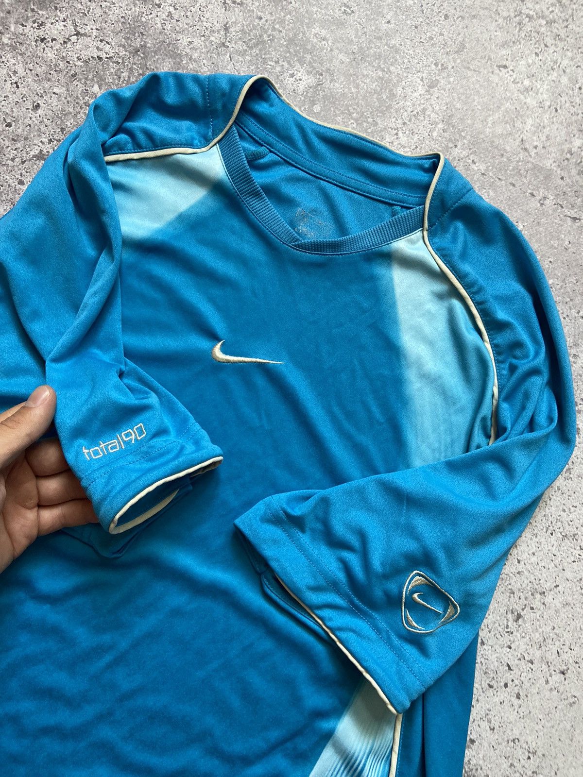 Nike Vintage Y2K Nike Total 90 Jersey Tee Shirt Size US L / EU 52-54 / 3 - 2 Thumbnail