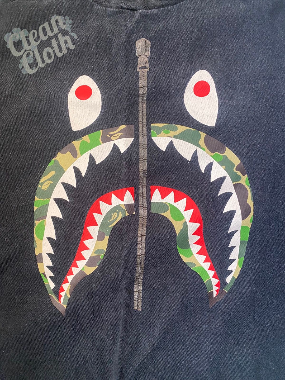 Bape ABC Camo Shark Tee Size US L / EU 52-54 / 3 - 3 Thumbnail