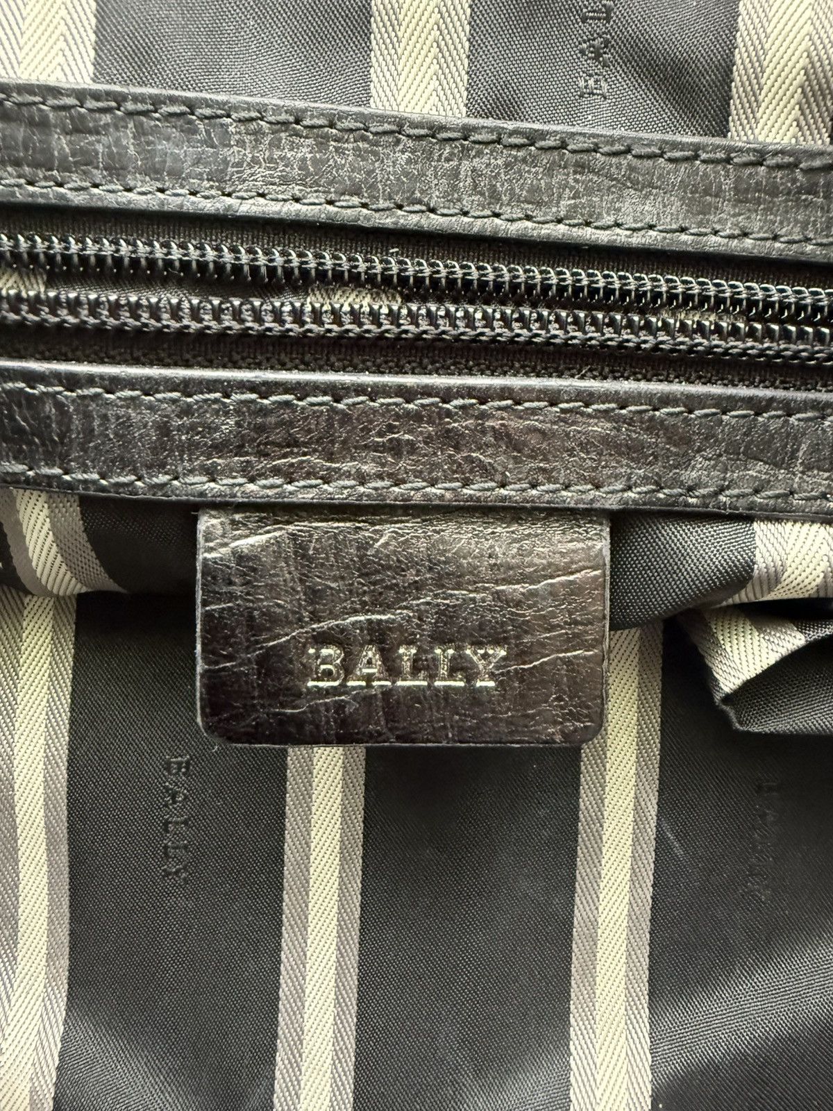 Bally Bally Cross Body Tote Bag Size ONE SIZE - 6 Thumbnail