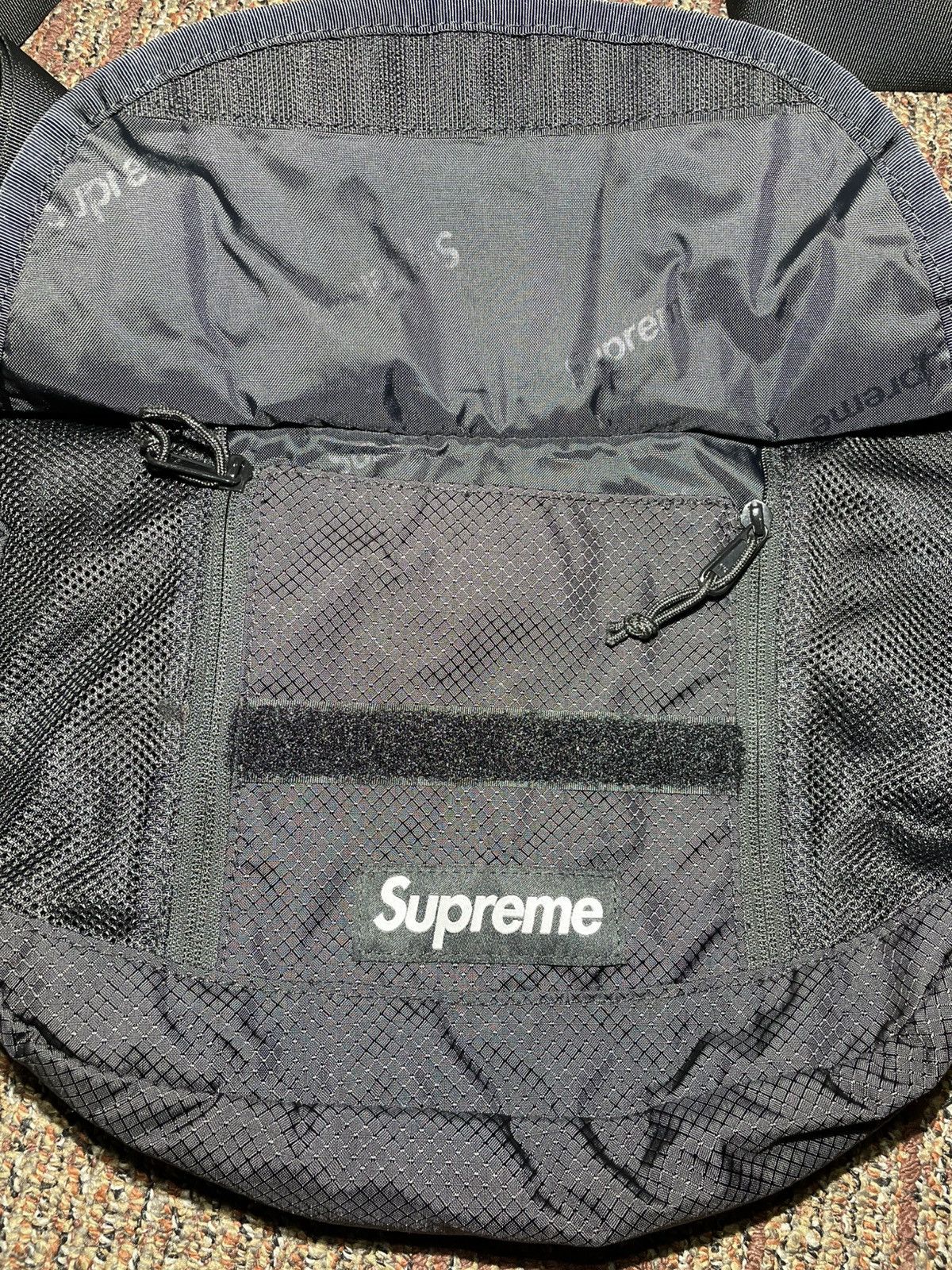 Supreme Supreme Small Messenger Bag Size ONE SIZE - 2 Thumbnail