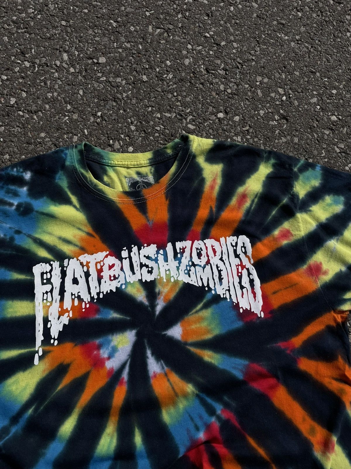 Flatbush Zombies Flatbush Zombies T-Shirt FBZ 17’ Tie Dye Tees Size US L / EU 52-54 / 3 - 3 Thumbnail