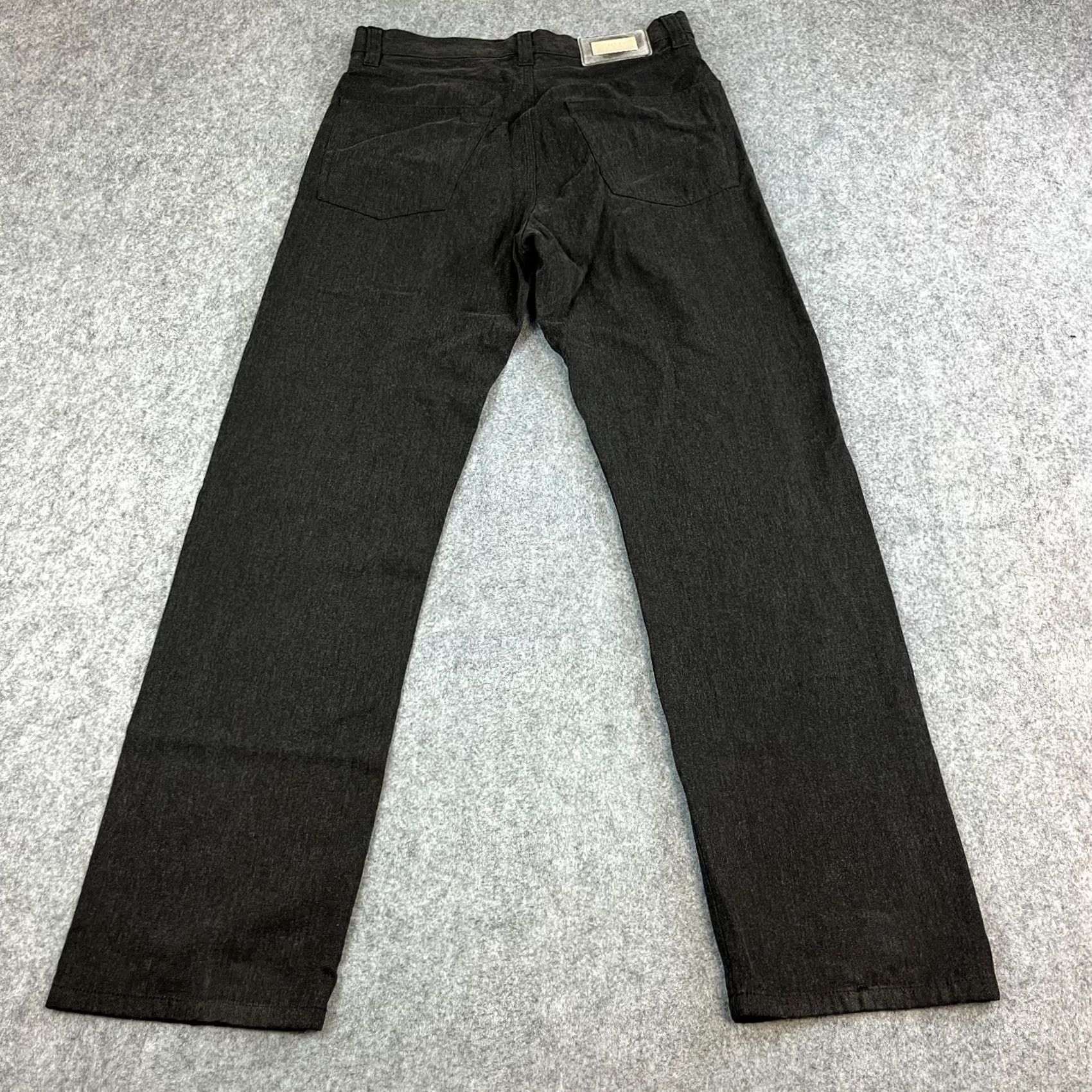 Hugo Boss VINTAGE Hugo Boss Jeans Regular Straight 30 32 Grey Dark 100% Cotton Mens Jeans 5-Pocket Design Vintage Size US 30 / EU 46 - 2 Thumbnail