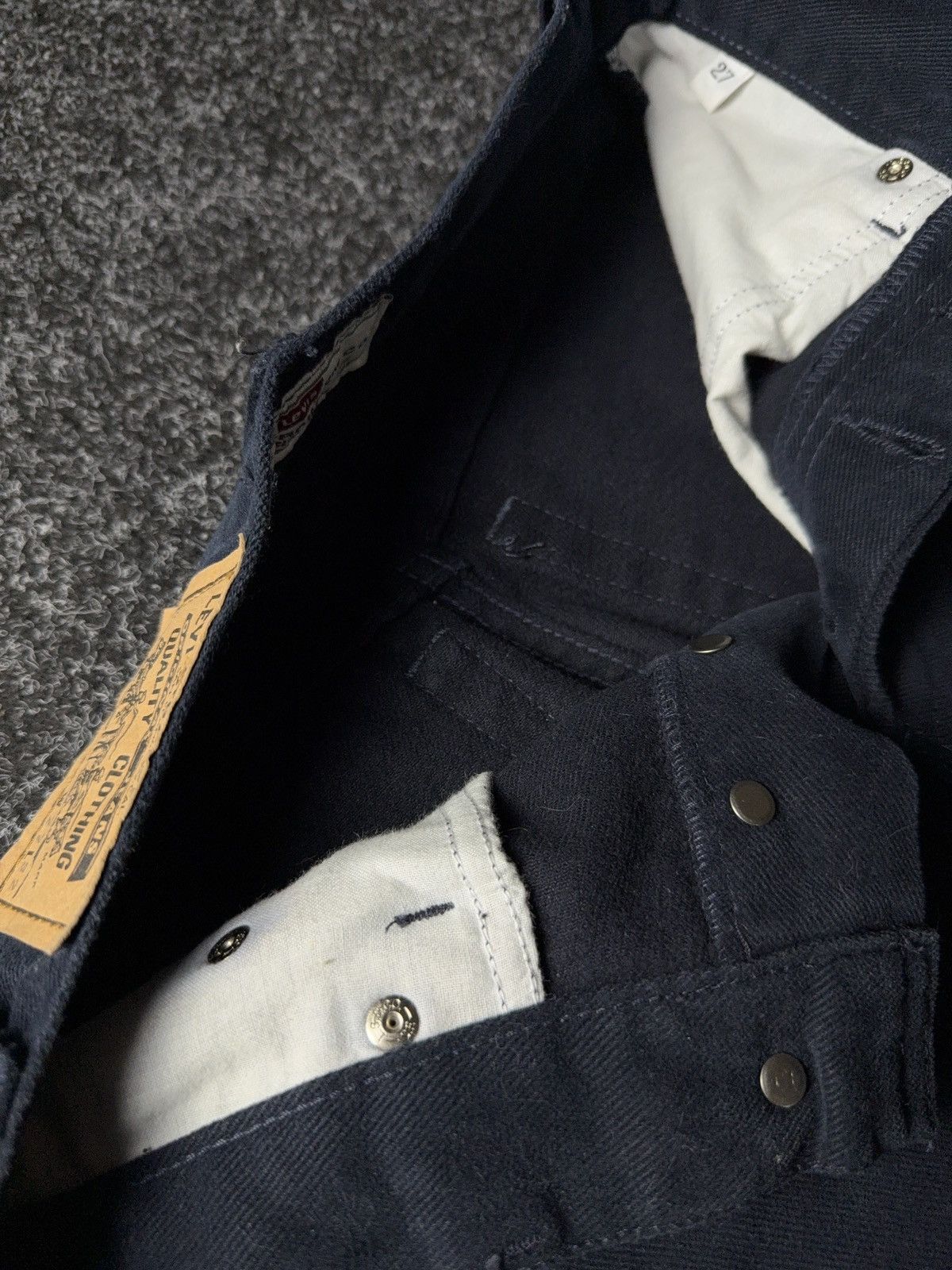 Levi's Vintage Clothing Rare RETRO 80s Levi’s 440 Navy Corduroy Pants Made in It Size 27" / US 4 / IT 40 - 10 Thumbnail