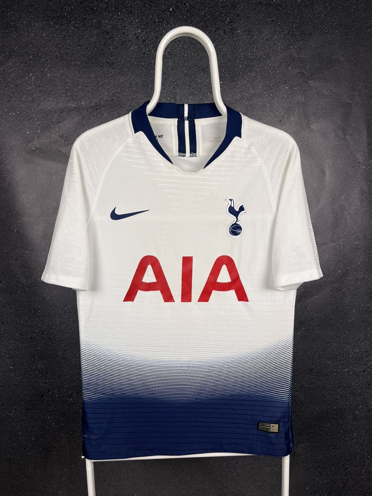 Other Tottenham Hotspur 2018 2019 home soccer jersey vaporknit Size US S / EU 44-46 / 1 - 1 Thumbnail