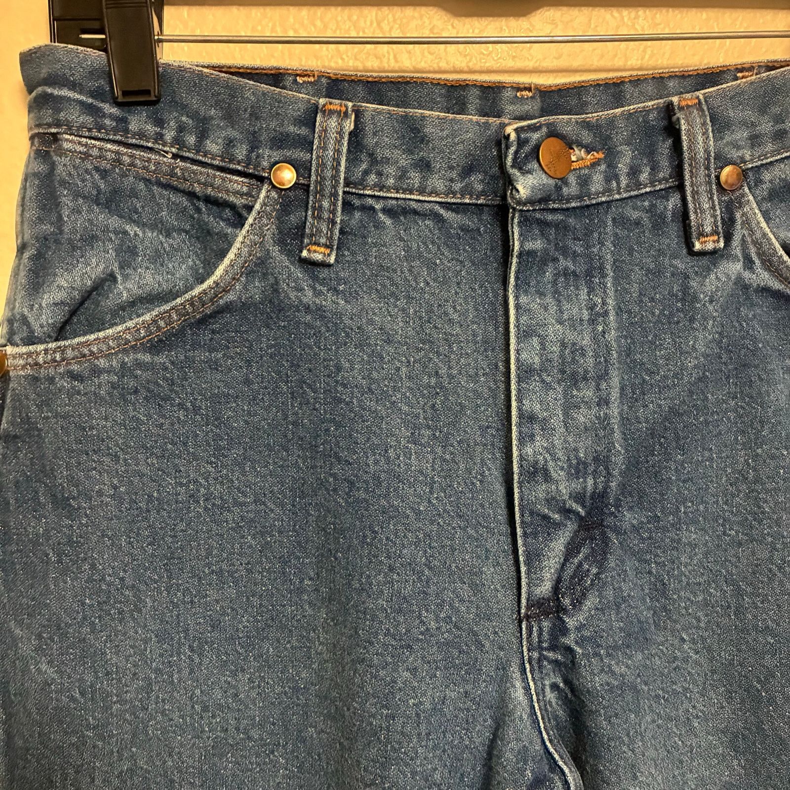 Wrangler Vintage Wranglers Made is USA Mens Size 31 x 30 Size US 31 - 3 Thumbnail