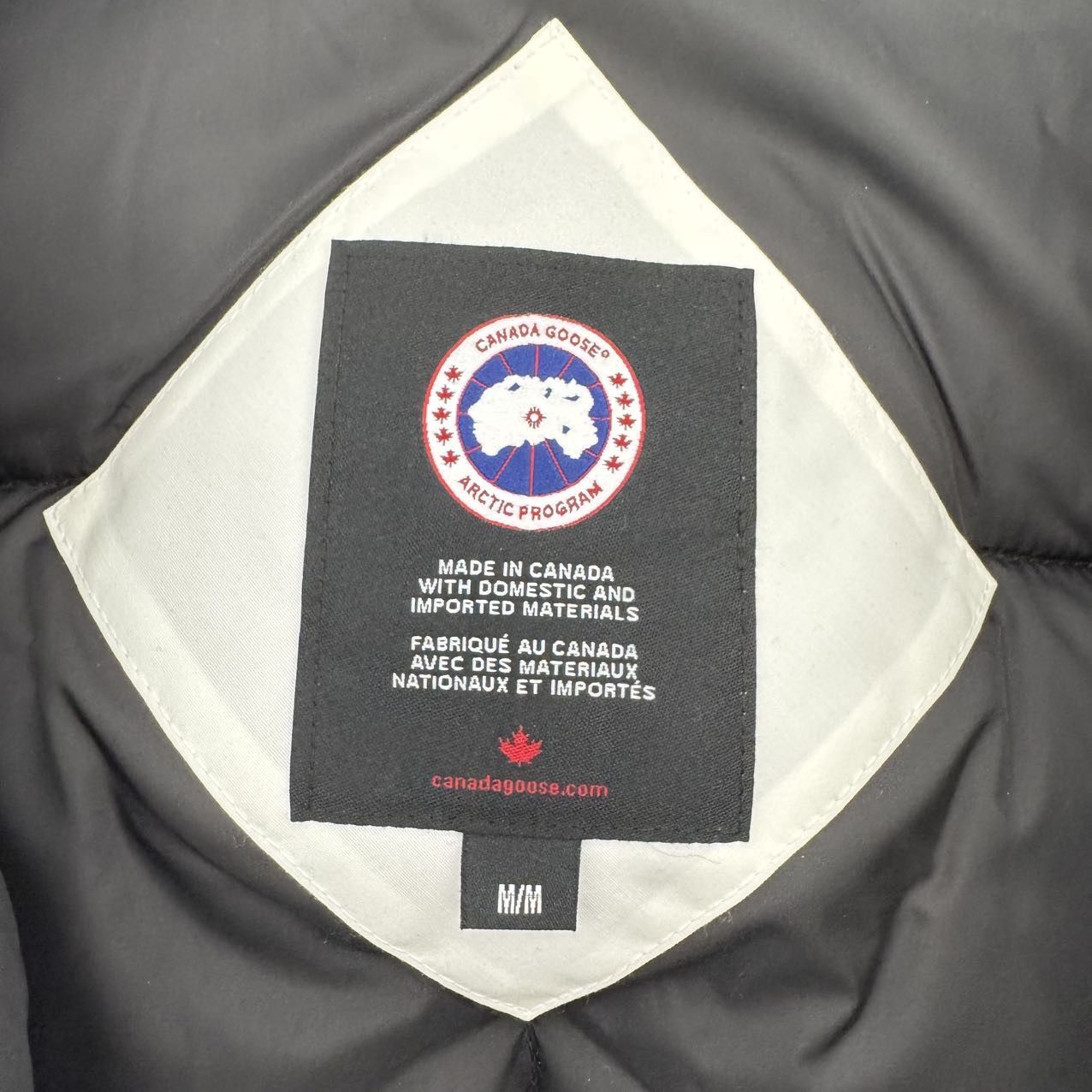 Canada Goose Canada Goose Expedition Fur Hooded Down Jacket White (M) Size US M / EU 48-50 / 2 - 2 Thumbnail