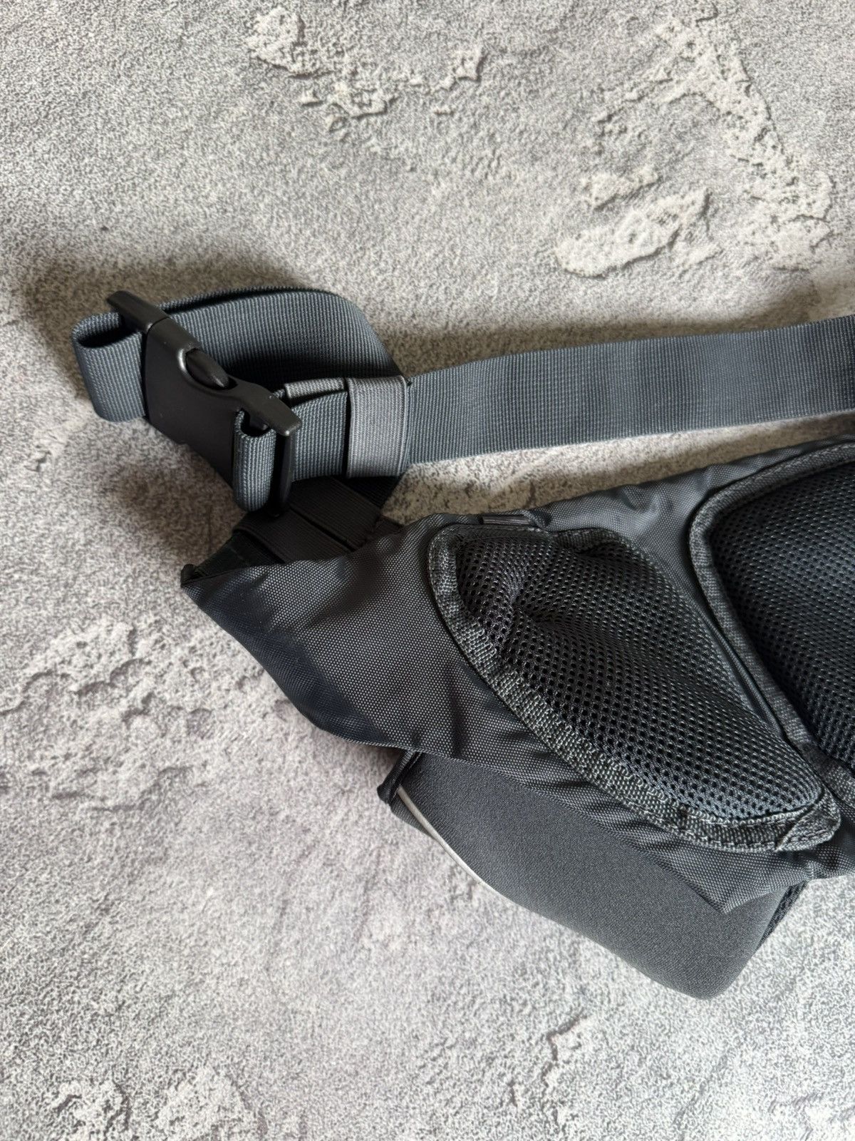 Nike Nike retro vintage running waist belt bag bottle pocket 90s Size ONE SIZE - 9 Thumbnail