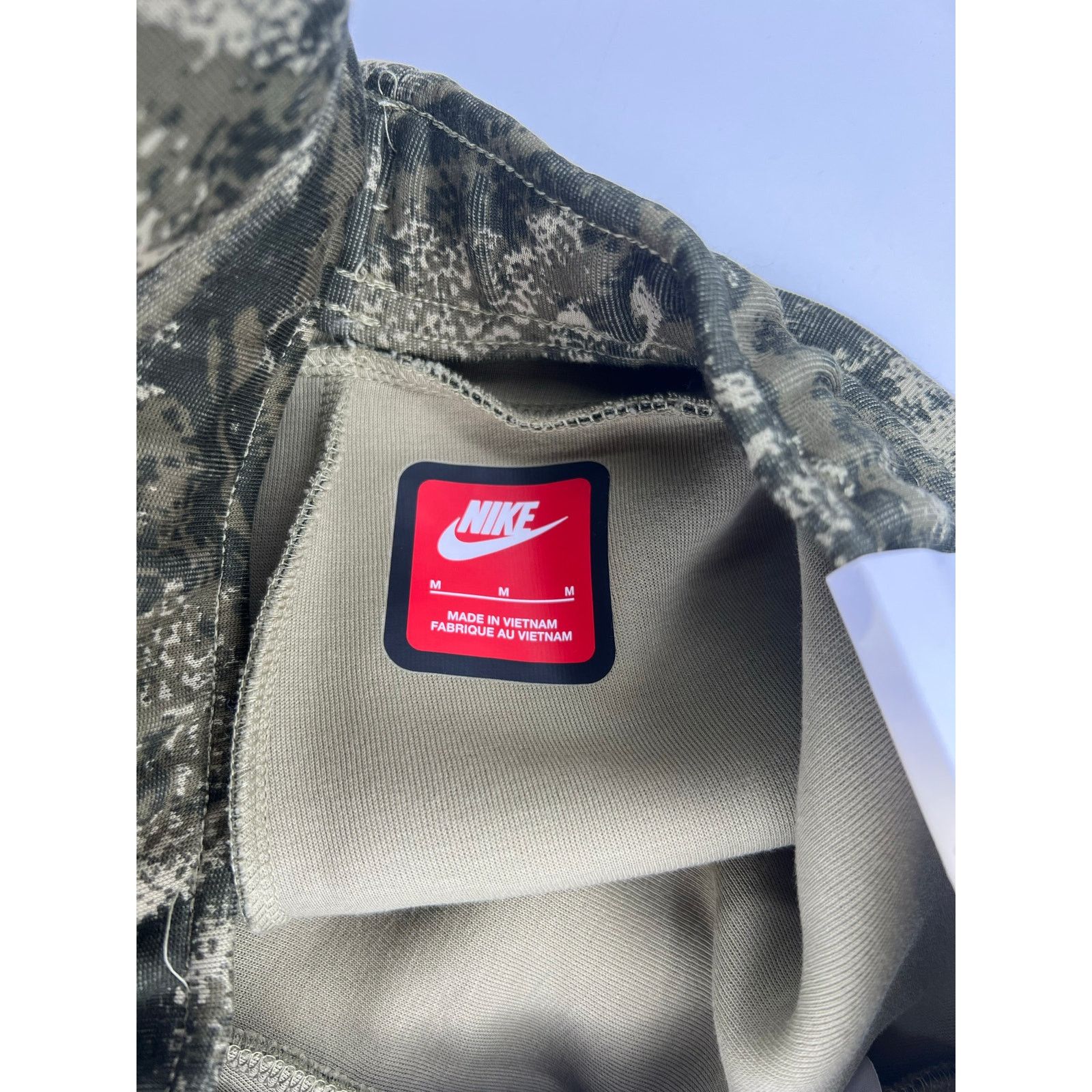 Nike Nike Sportswear Tech Fleece Jogger Sweatpants Green Camo Size US 32 / EU 48 - 8 Thumbnail