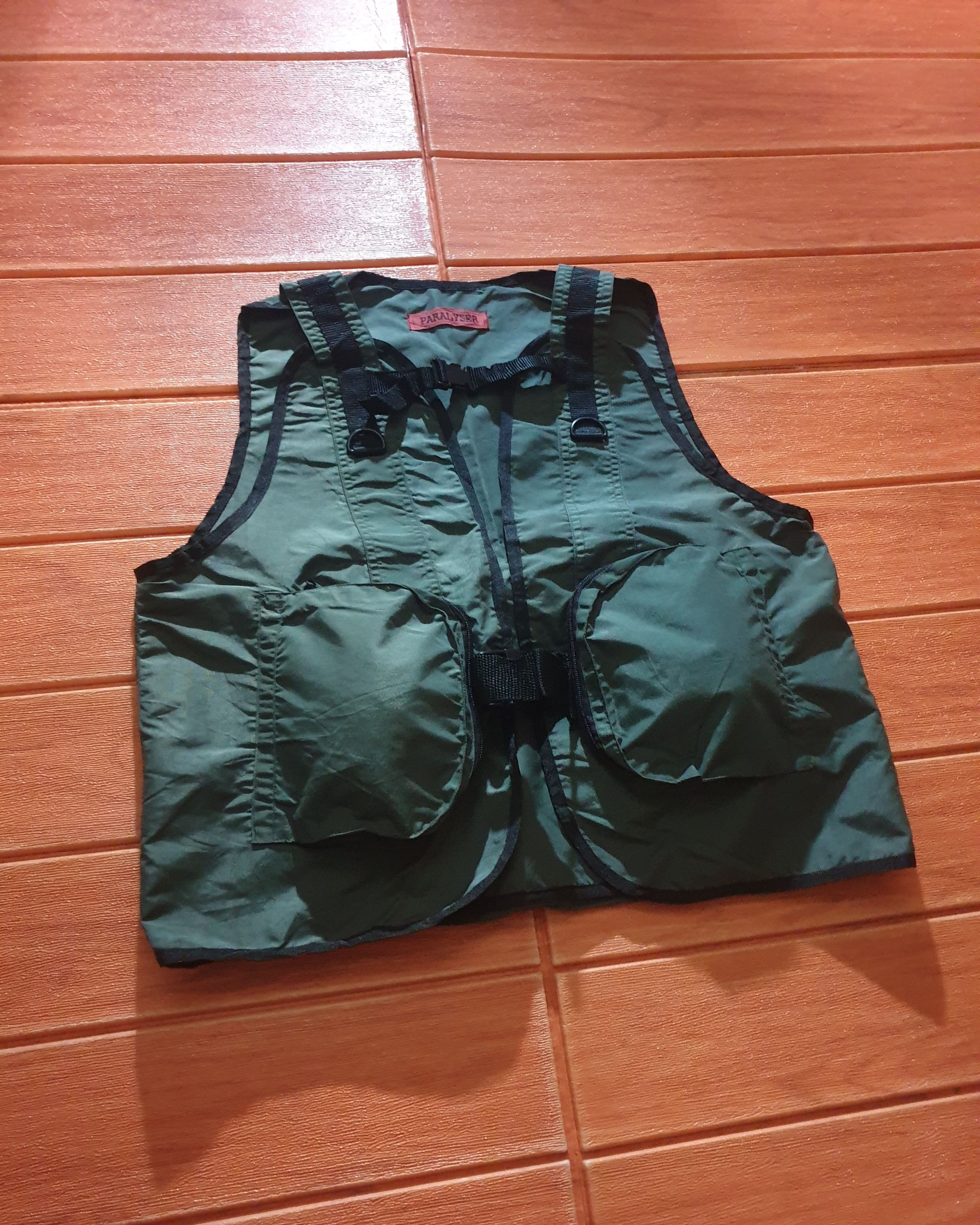 PPFM Paralyser green olive multipocket utilities Size US M / EU 48-50 / 2 - 4 Thumbnail