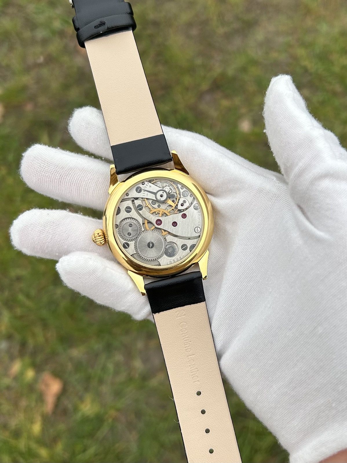 Vintage Vintage Watch Molnija Gold USSR Mechanical 1980s Size ONE SIZE - 18 Thumbnail