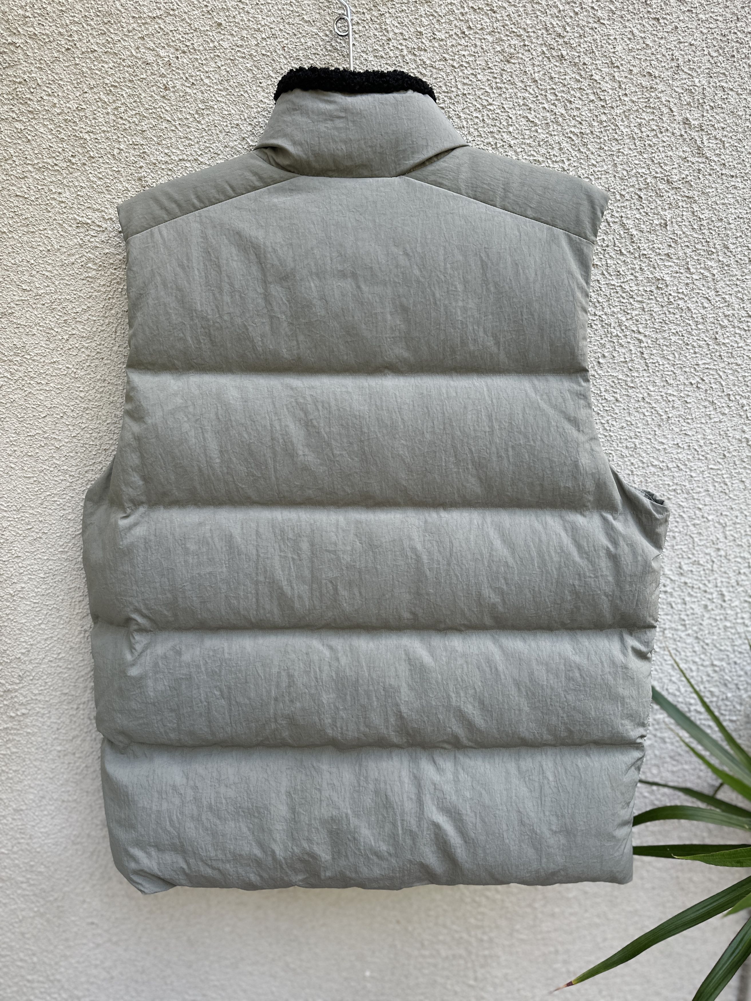 Nike ACG *GRAIL!* ACG Tech Pack Stucco Vest Down Filled Size US L / EU 52-54 / 3 - 2 Thumbnail