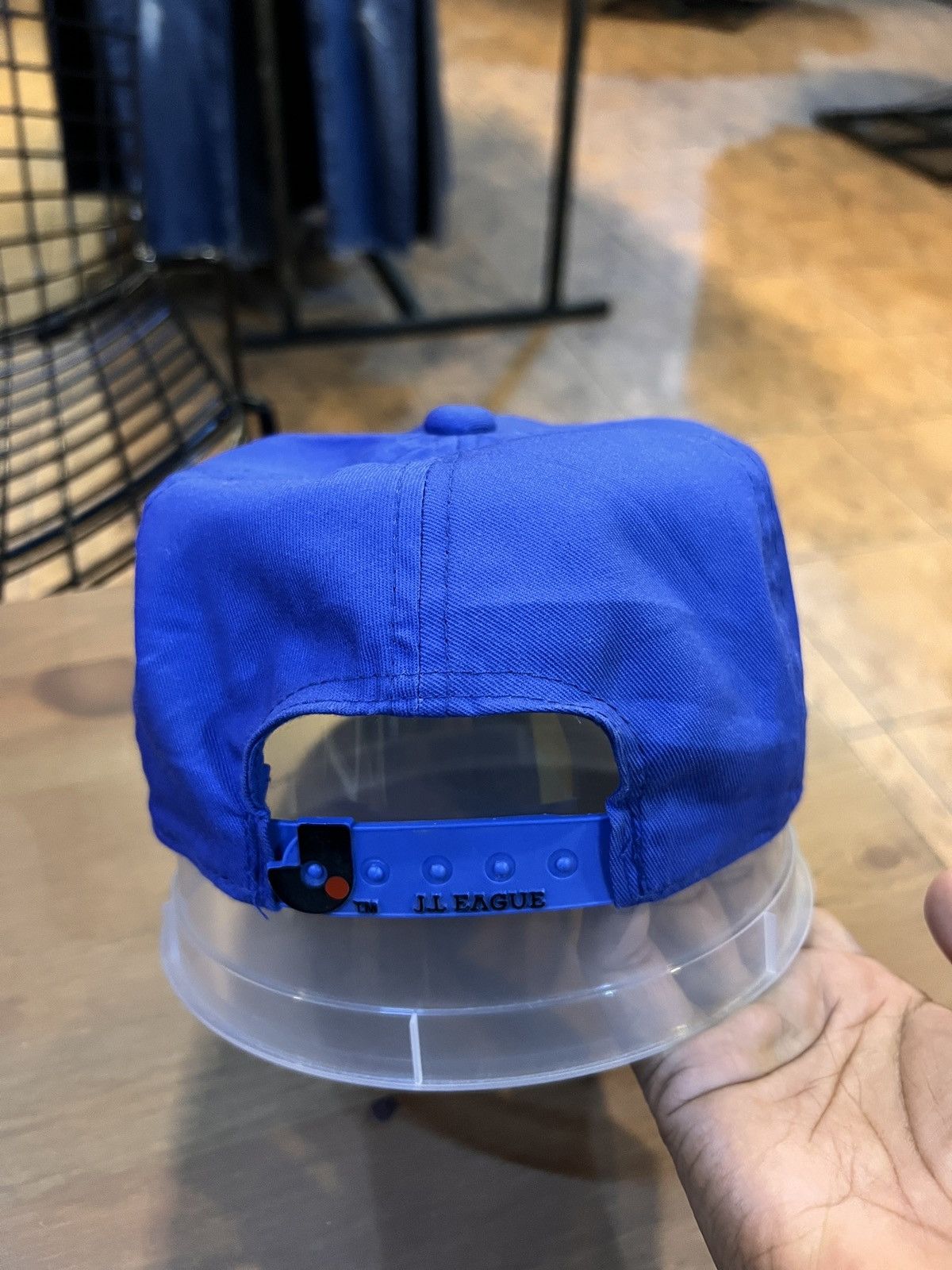 Japanese Brand Yokohama F. Marinos Vtg Cap Size ONE SIZE - 2 Thumbnail