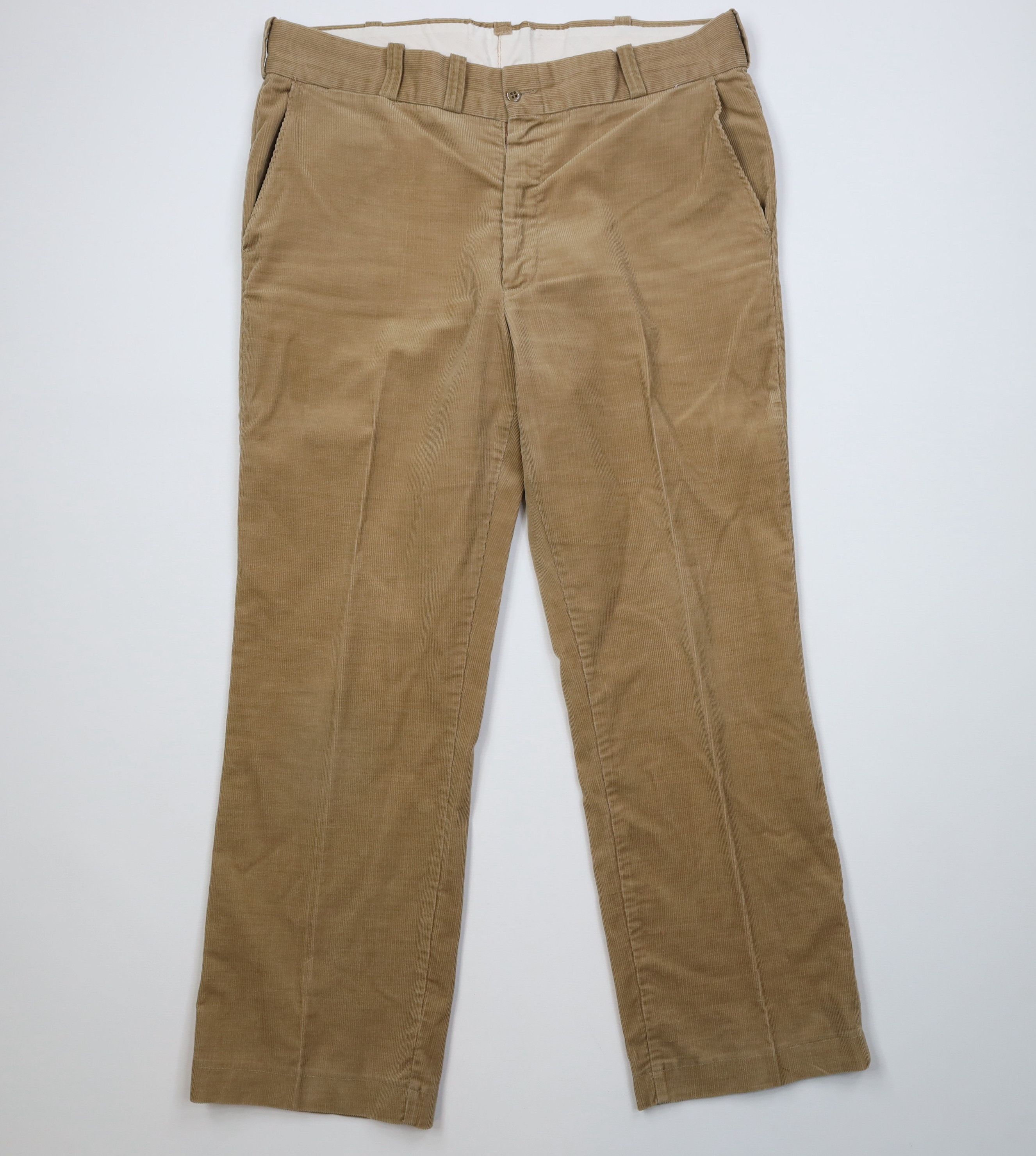 Big Mac Vintage 60s 70s Big Mac Flared Wide Leg Corduroy Pants USA Size US 36 / EU 52 - 1 Thumbnail
