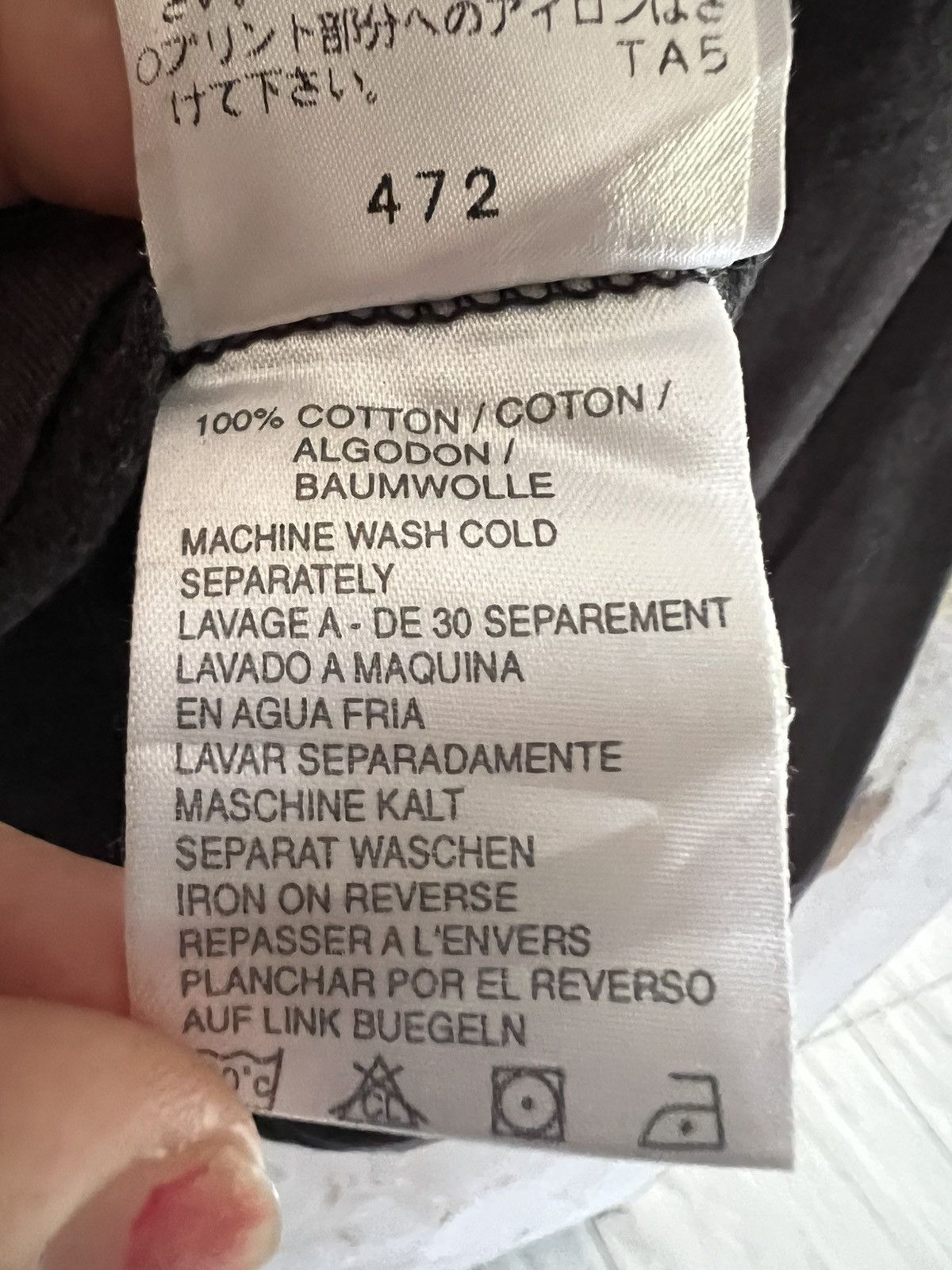 Saint Laurent Paris Saint Laurent Long Sleeve T-Shirt – Designer Luxury Tee Size US M / EU 48-50 / 2 - 11 Thumbnail