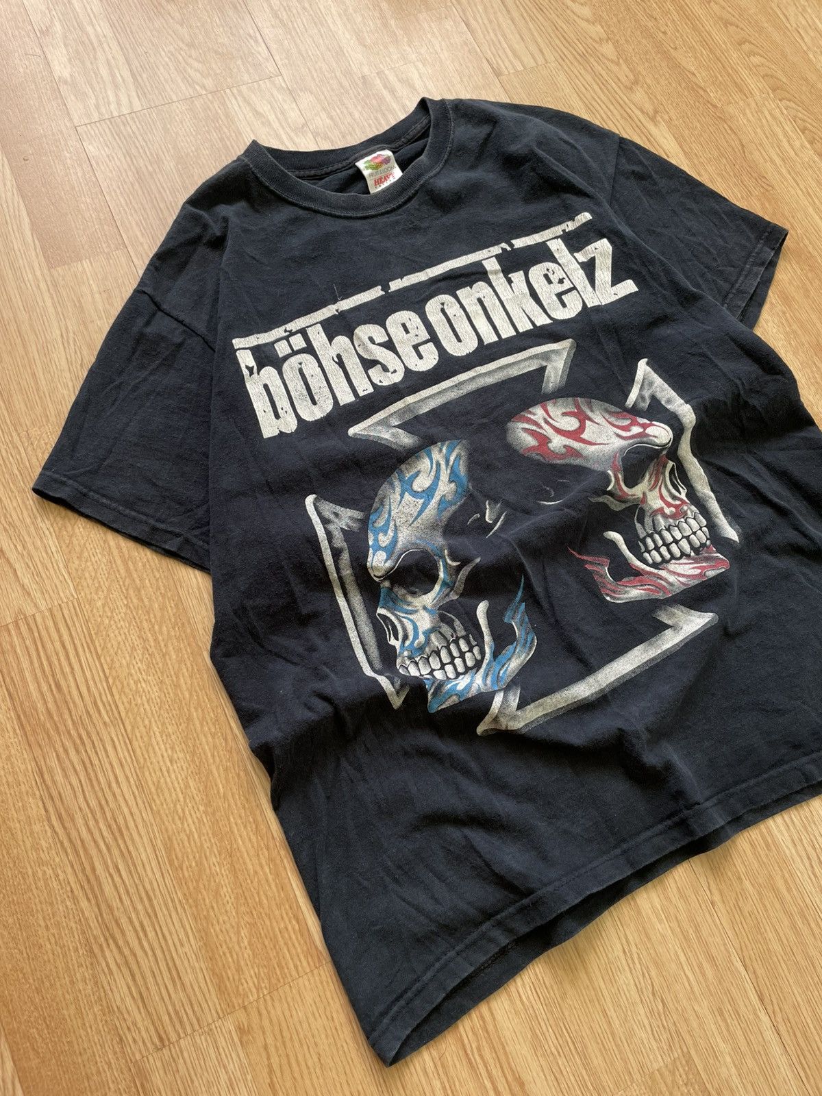 Band Tees × Vintage Vintage Bohse Onkelz Skull Metal Band Tee Shirt 90s Size US L / EU 52-54 / 3 - 2 Thumbnail