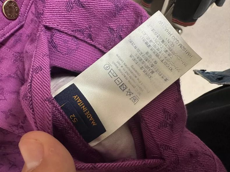 Louis Vuitton LOUIS VUITTON Purple full print denim jacket Size US L / EU 52-54 / 3 - 3 Thumbnail