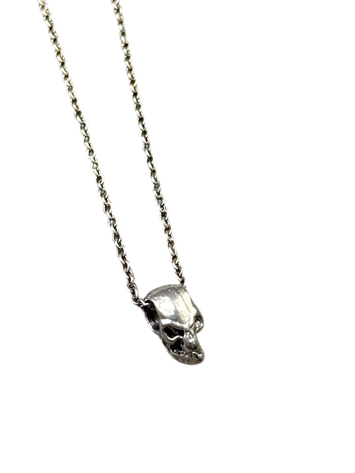 Vintage 1990s JAPANESE MADE STERLING SILVER SKULL SCULPTED NECLACE Size ONE SIZE - 3 Thumbnail