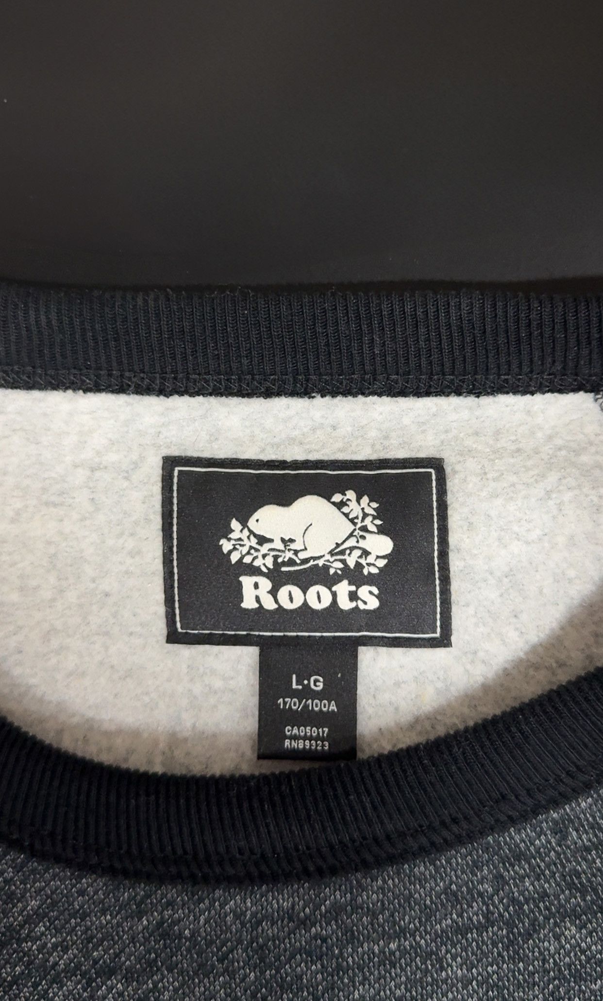 October's Very Own OVO x Roots Crewneck, Grey - L Size US L / EU 52-54 / 3 - 6 Thumbnail